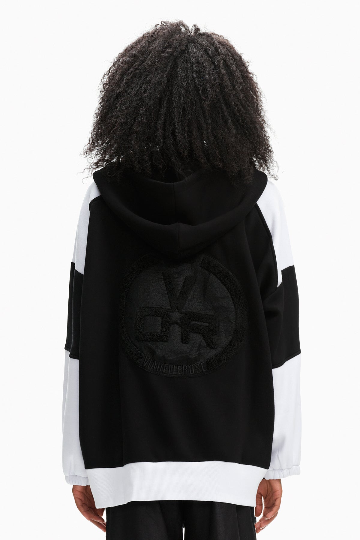Siyah Beyaz Sweatshirt 10427