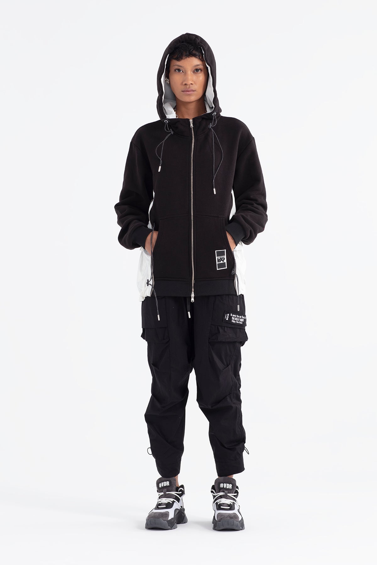 Siyah Beyaz Sweatshirt 12041