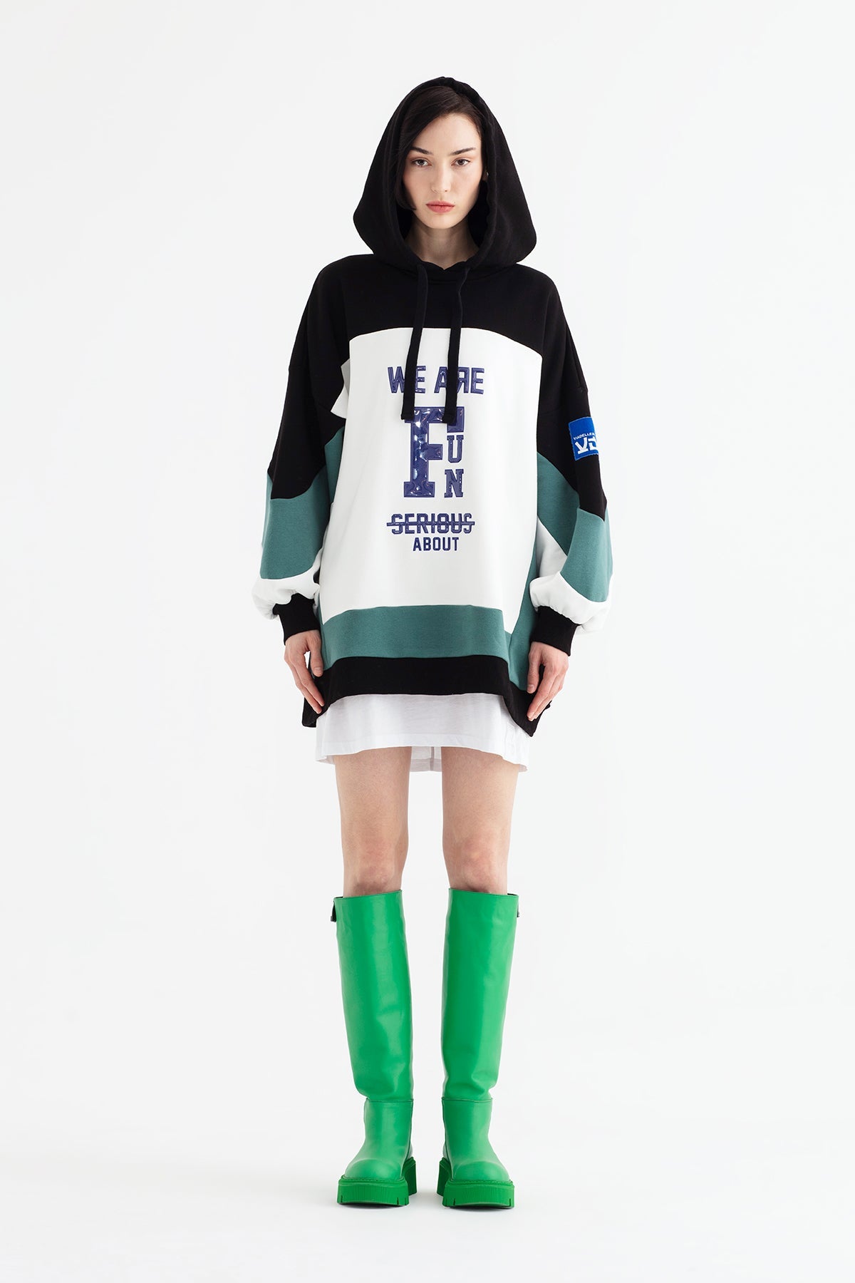 Siyah Ekru Sweatshirt 12059