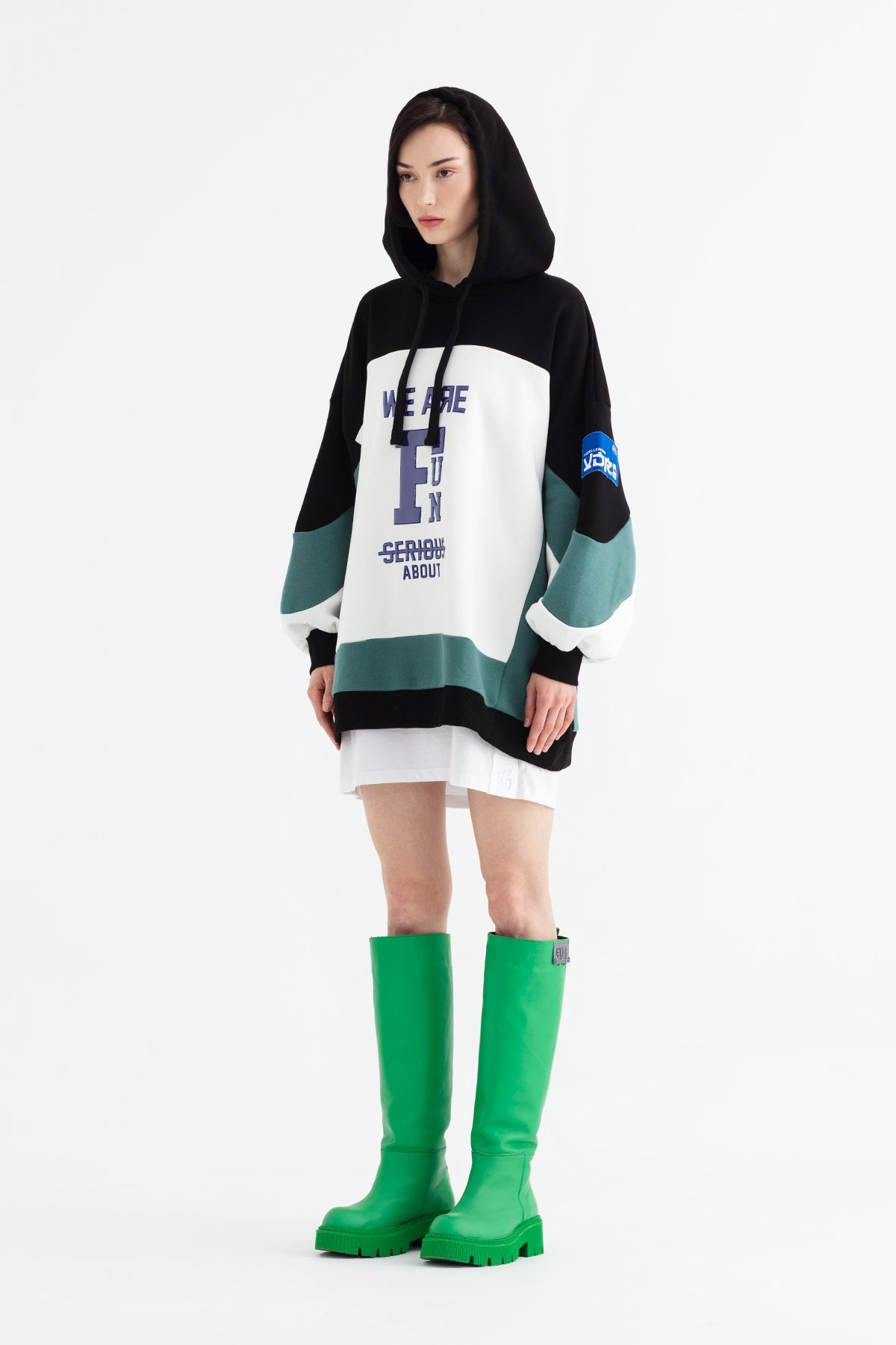 Siyah Ekru Sweatshirt 12059
