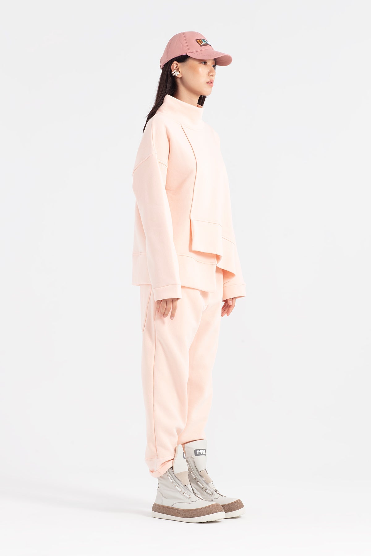 Ten Sweatshirt 12066