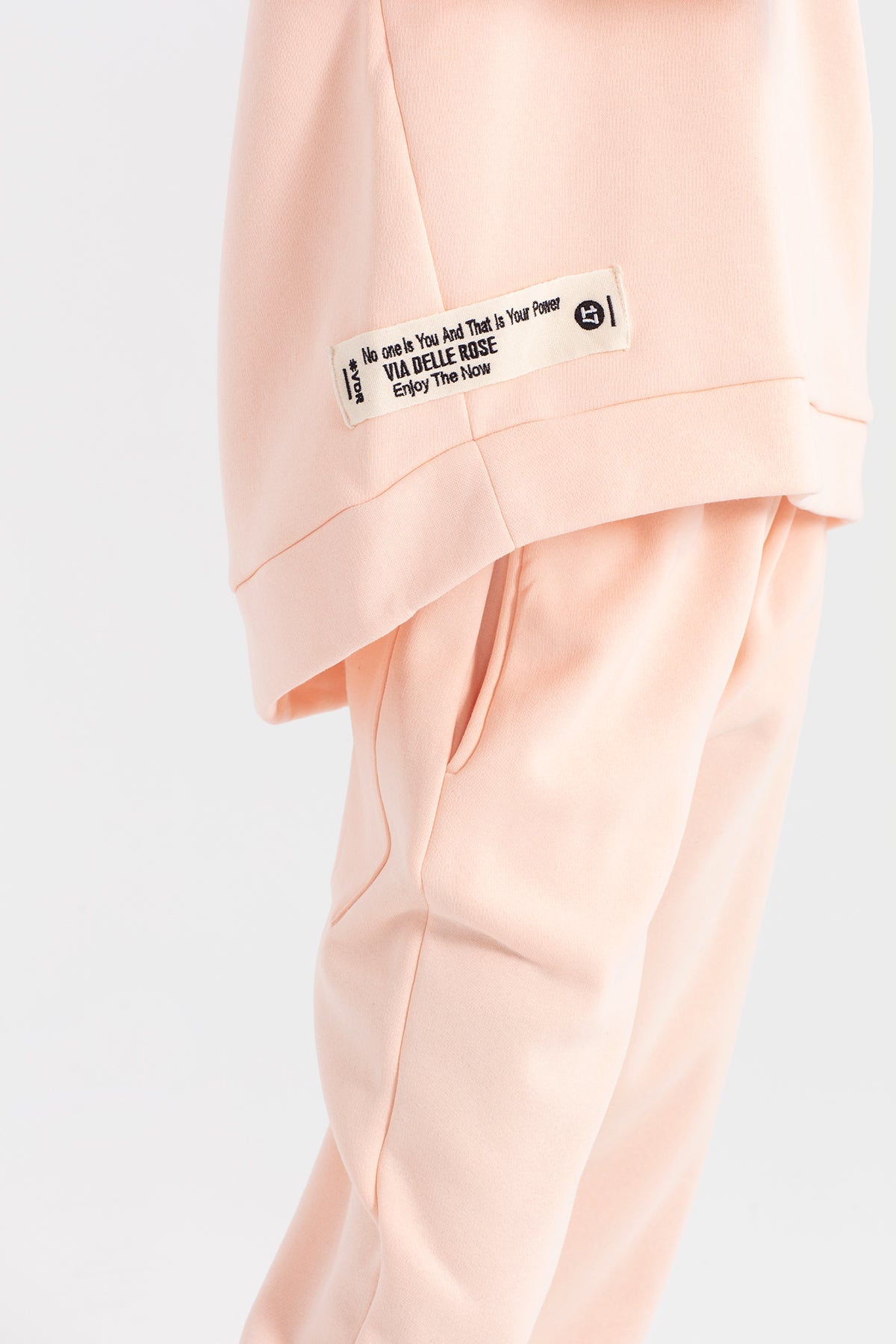 Ten Sweatshirt 12074