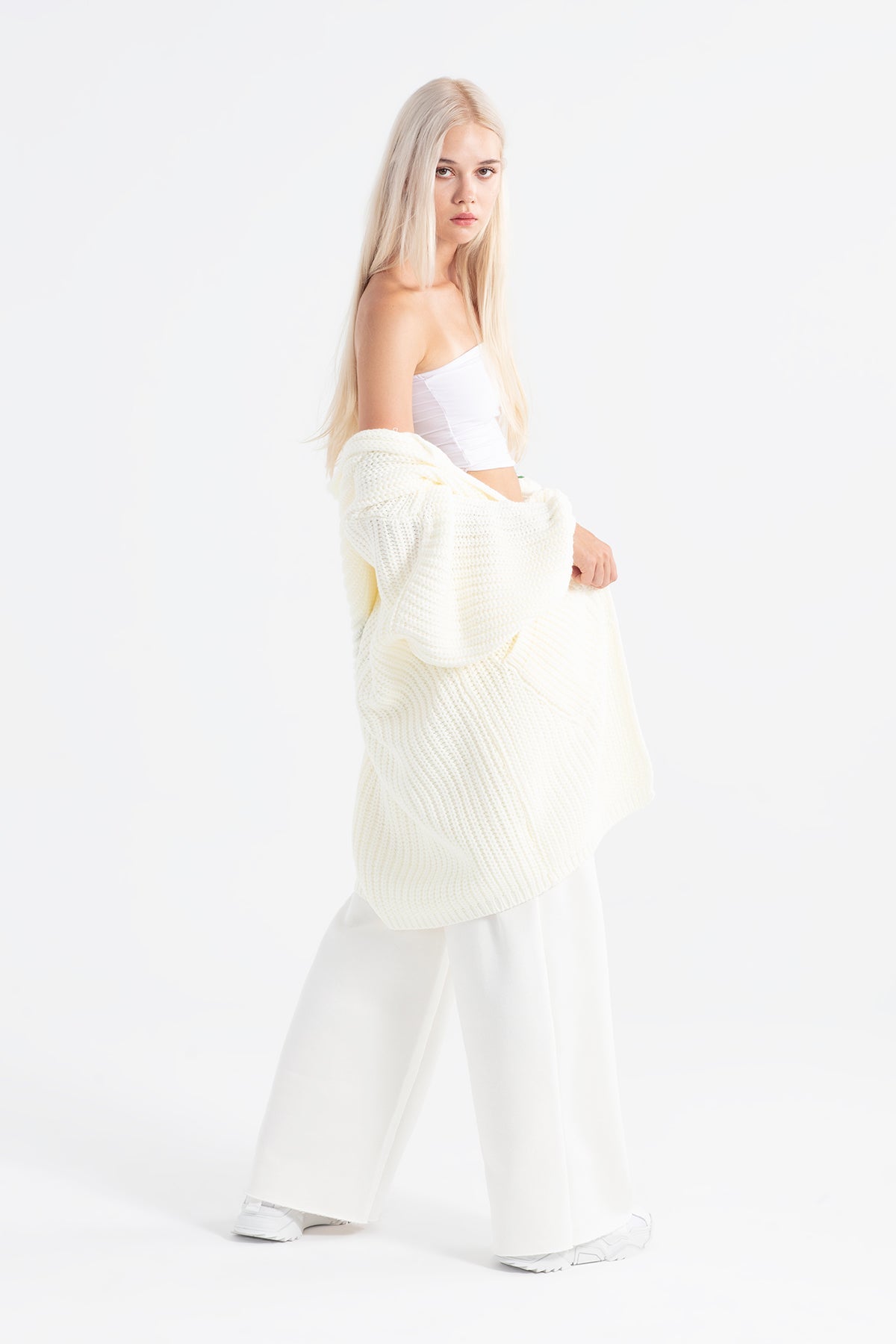 Ekru Hirka 12103
