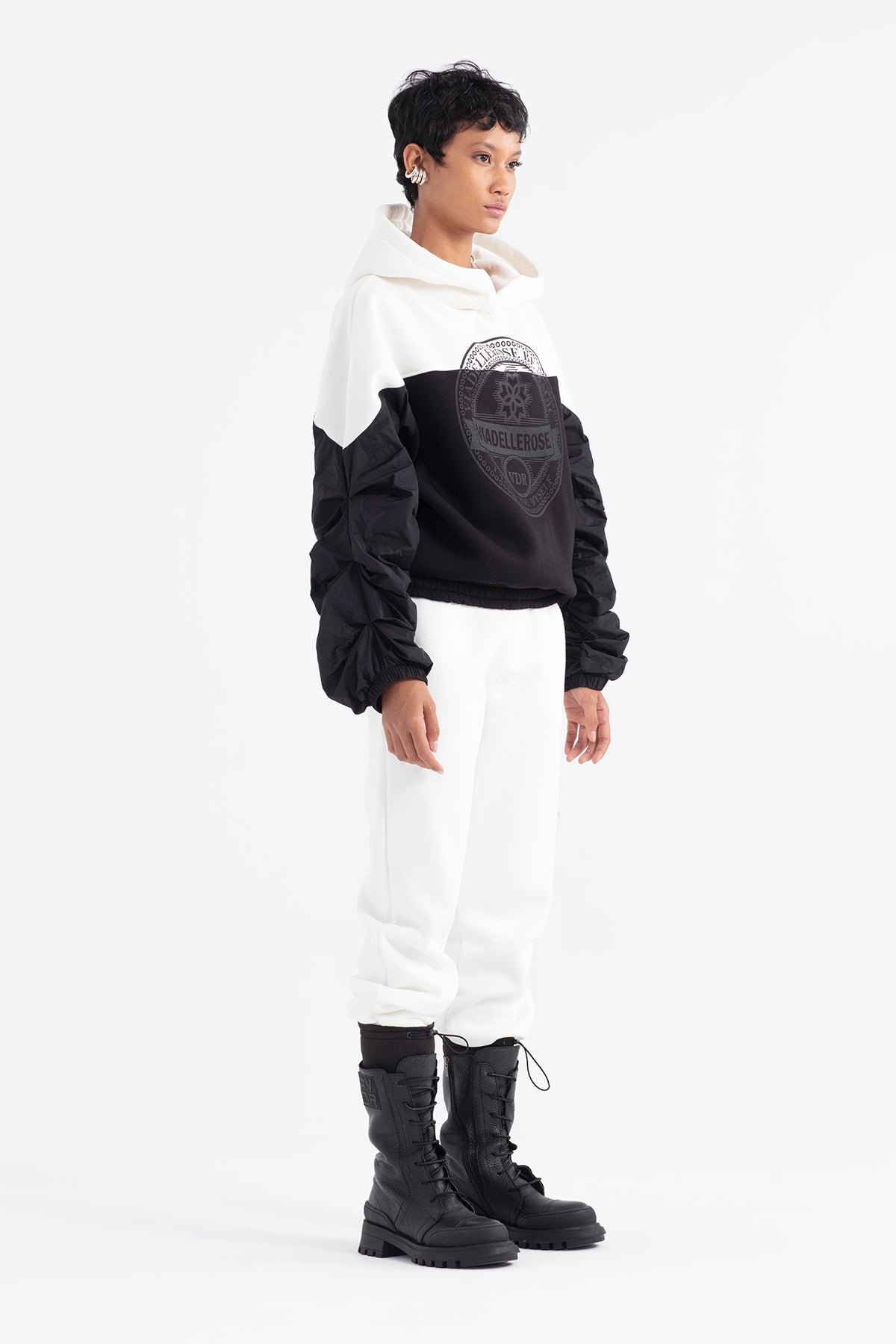 Siyah Ekru Sweatshirt 12130