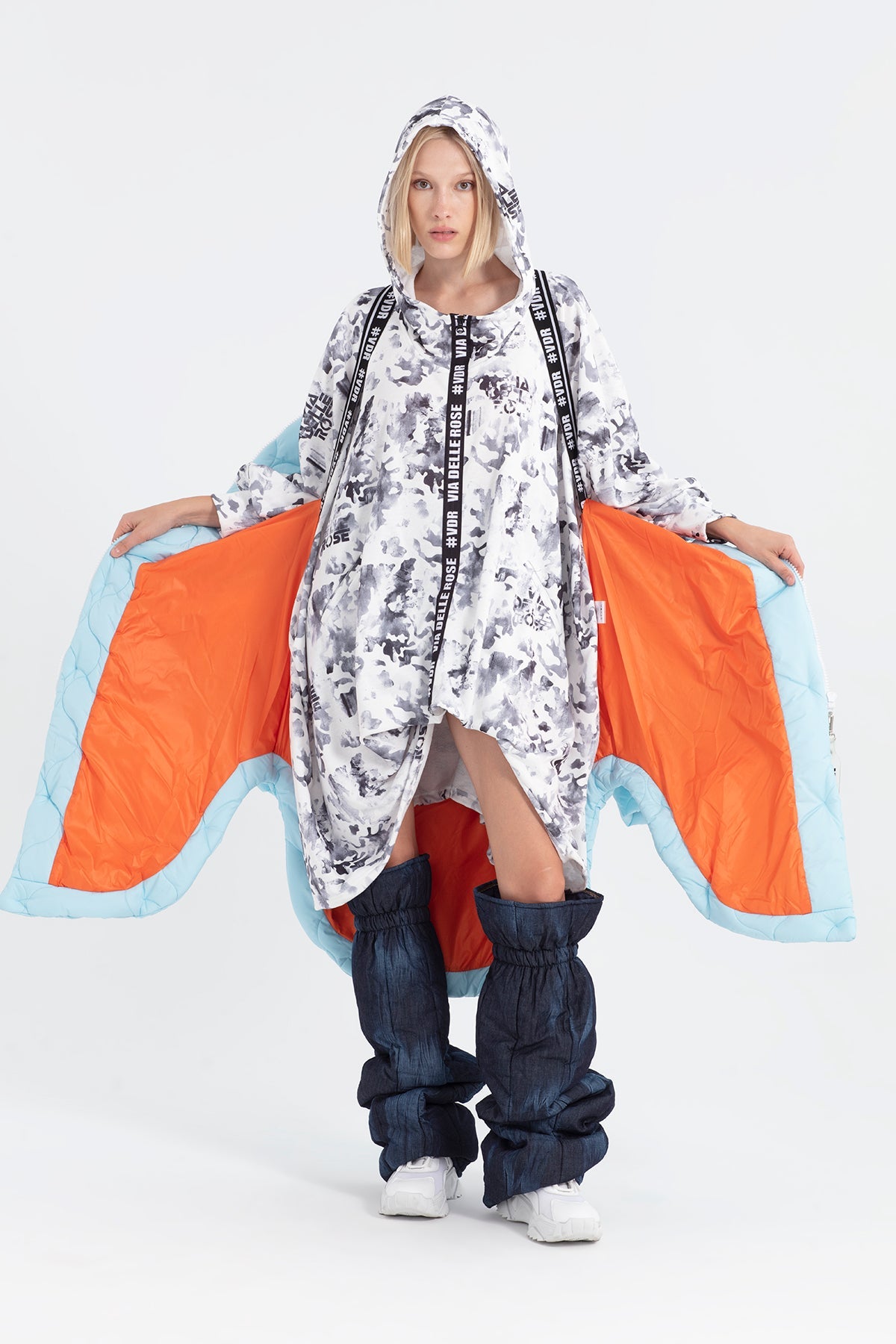 Beyaz Siyah Sweatshirt 12310