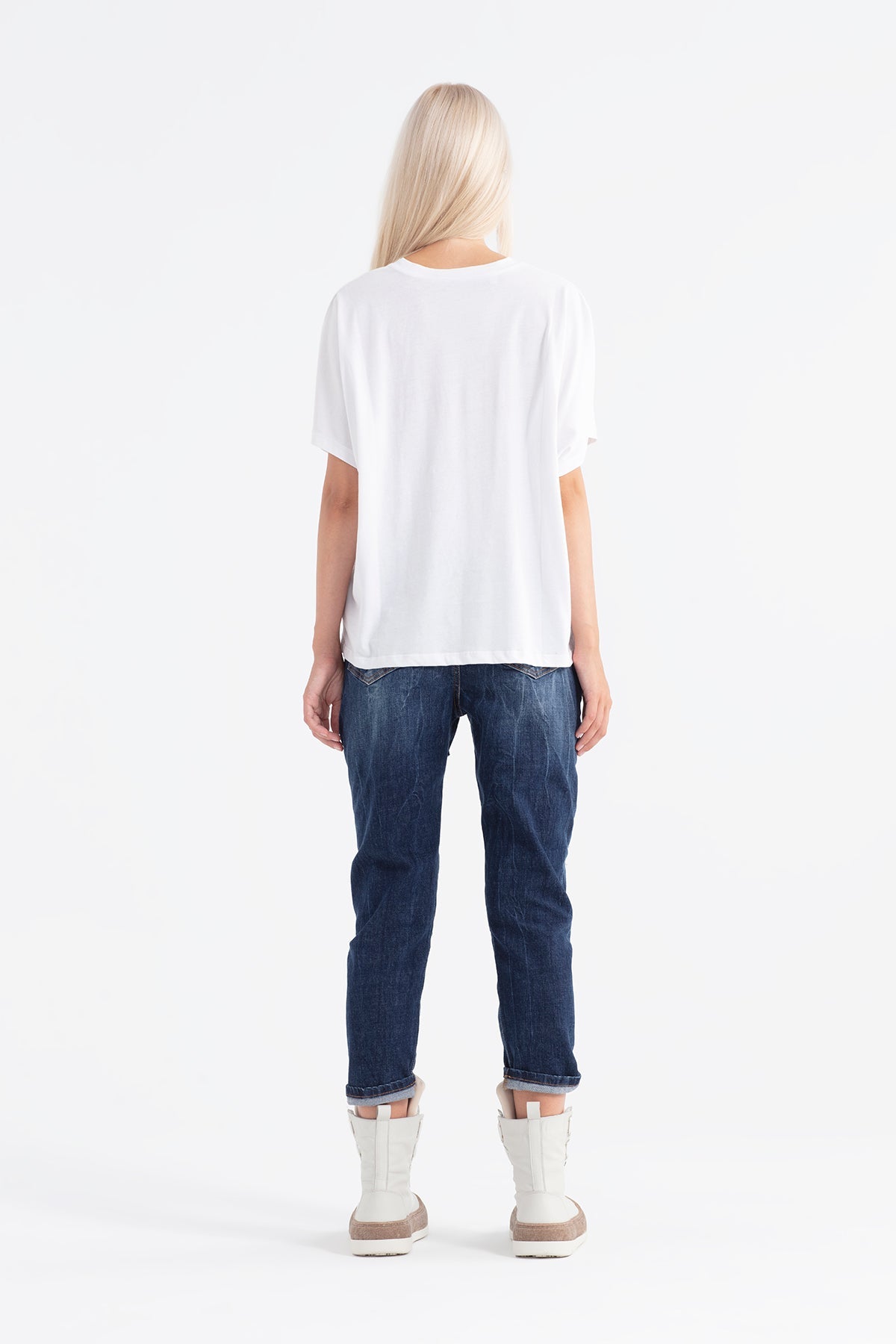 Beyaz T-shirt 12351