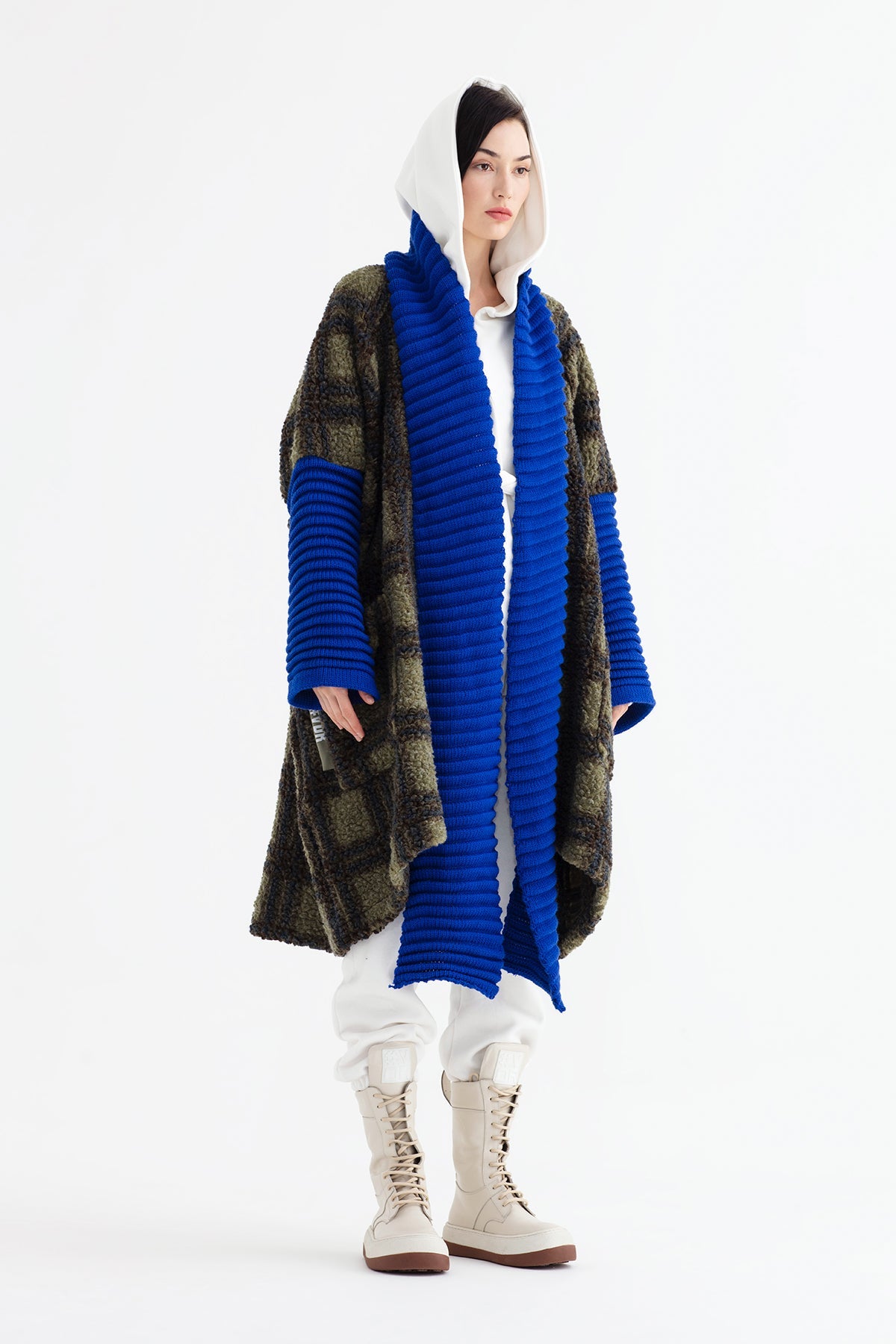 Çok Renkli Hirka 12401