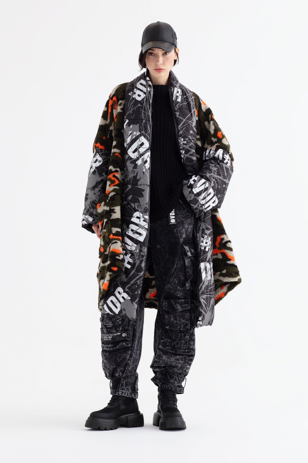 Çok Renkli Hirka 12403