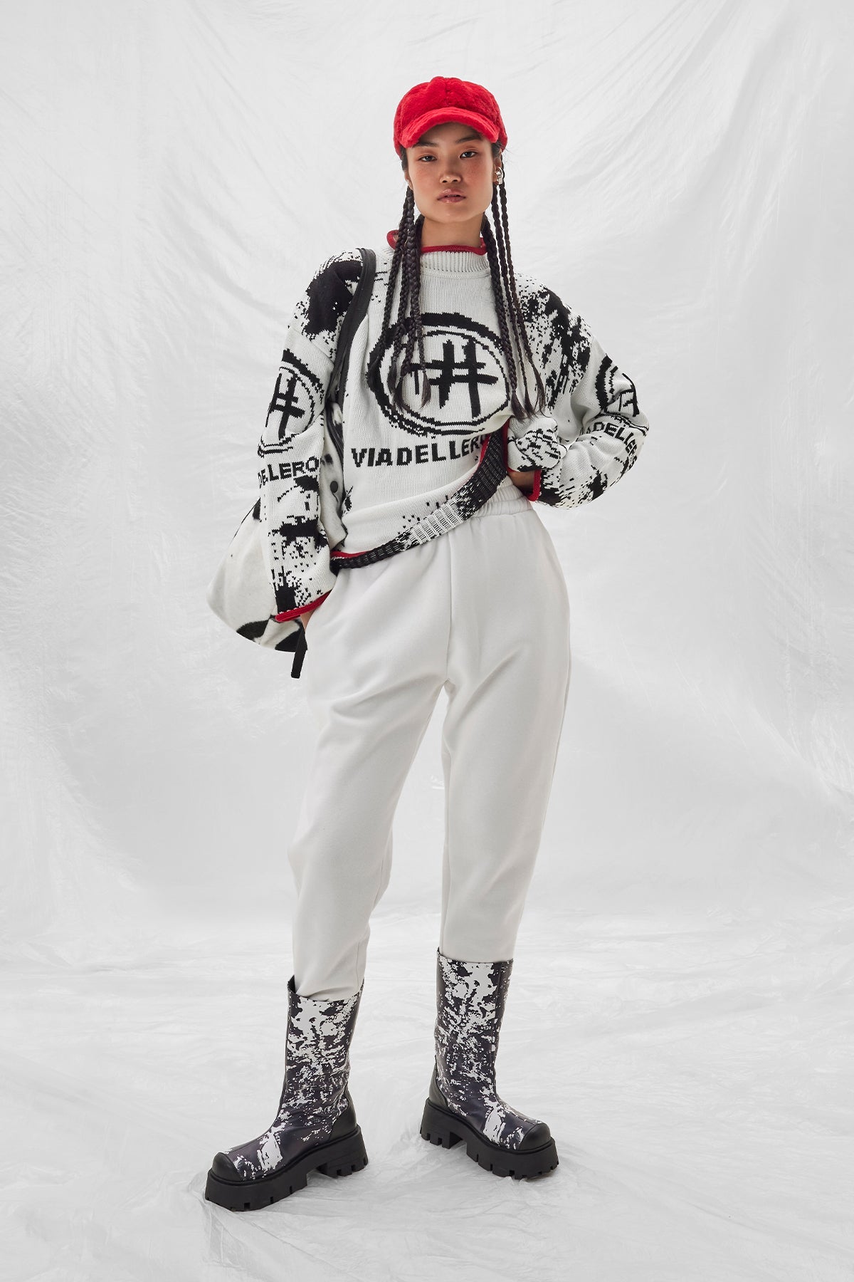 Ekru Siyah Kazak 14028