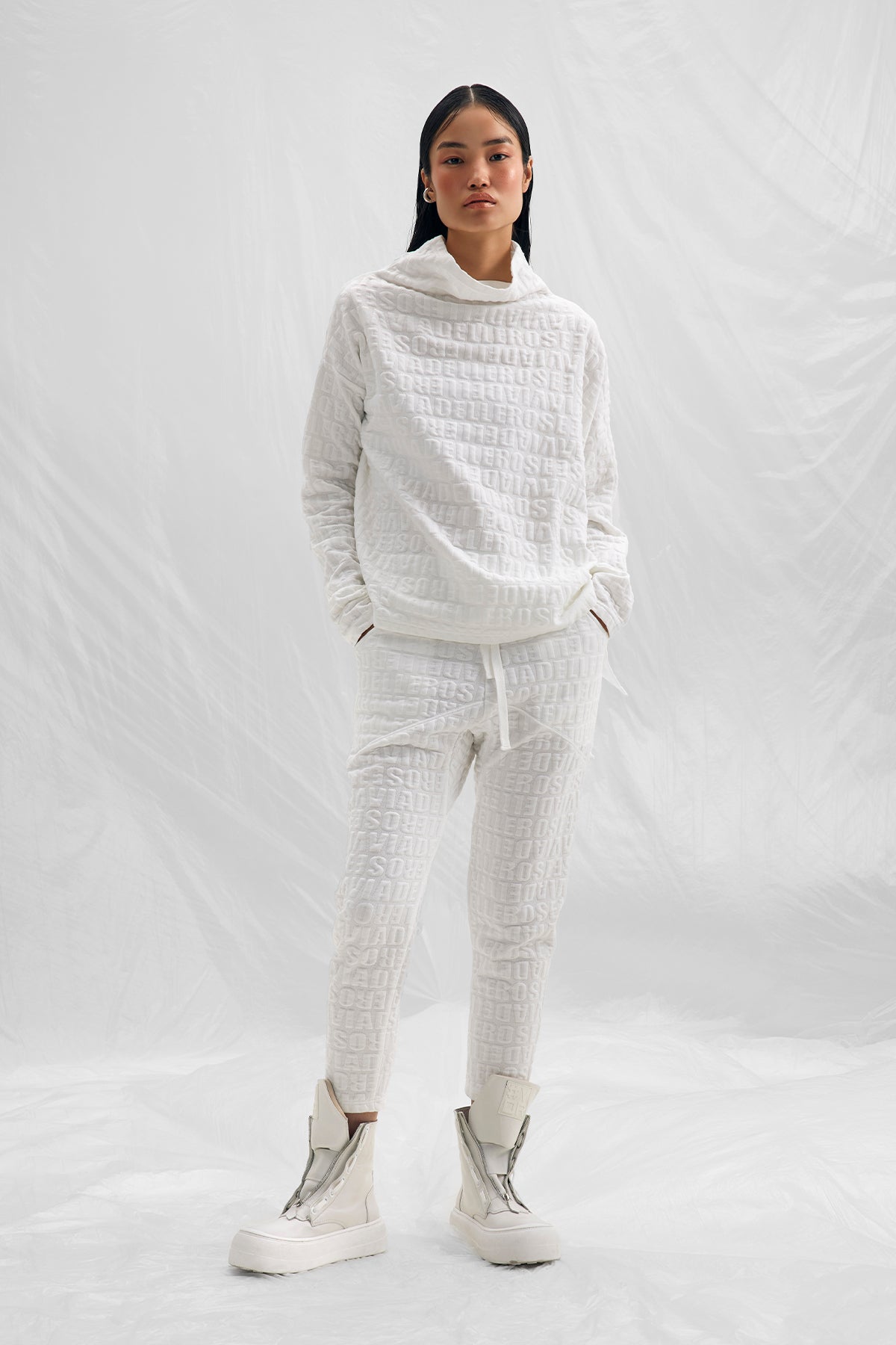 Ekru Sweatshirt 14202