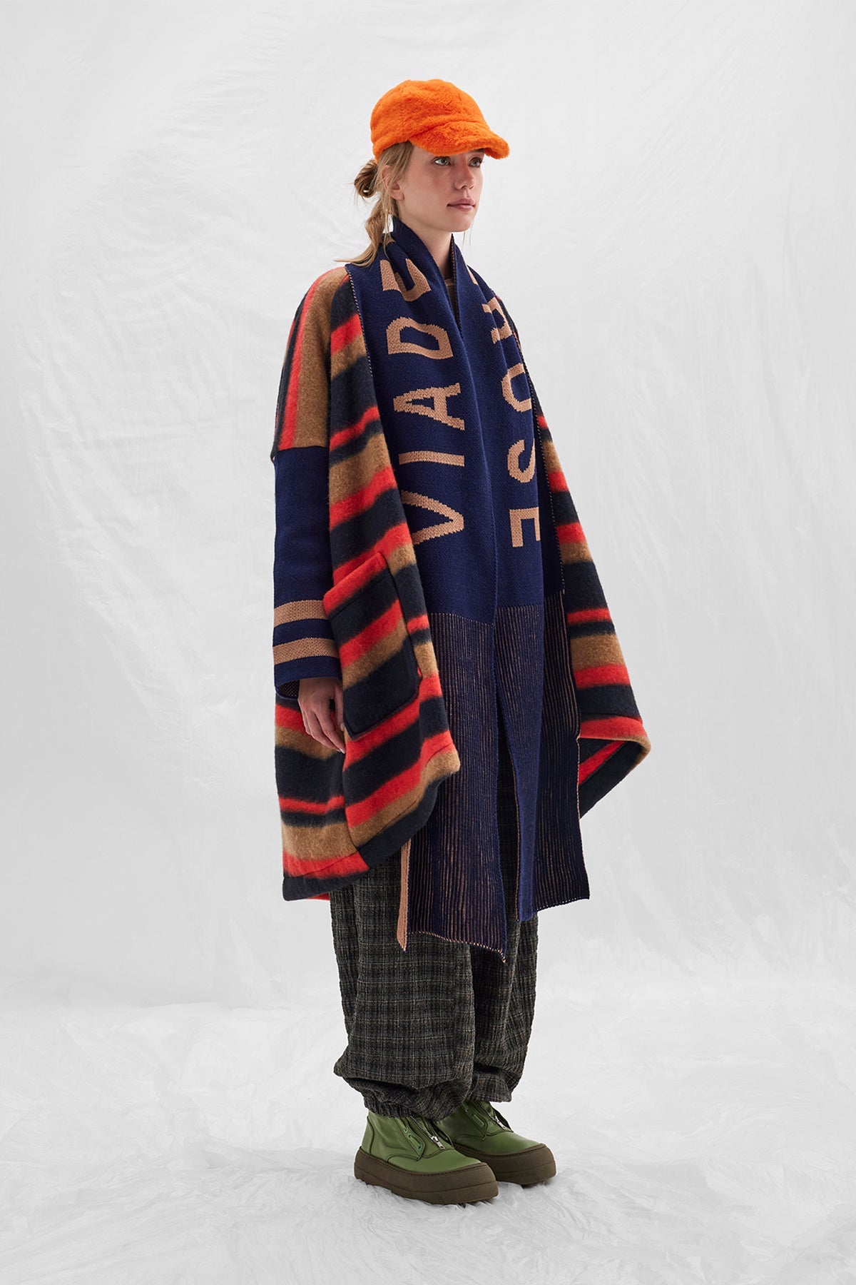 Çok Renkli Hirka 14498