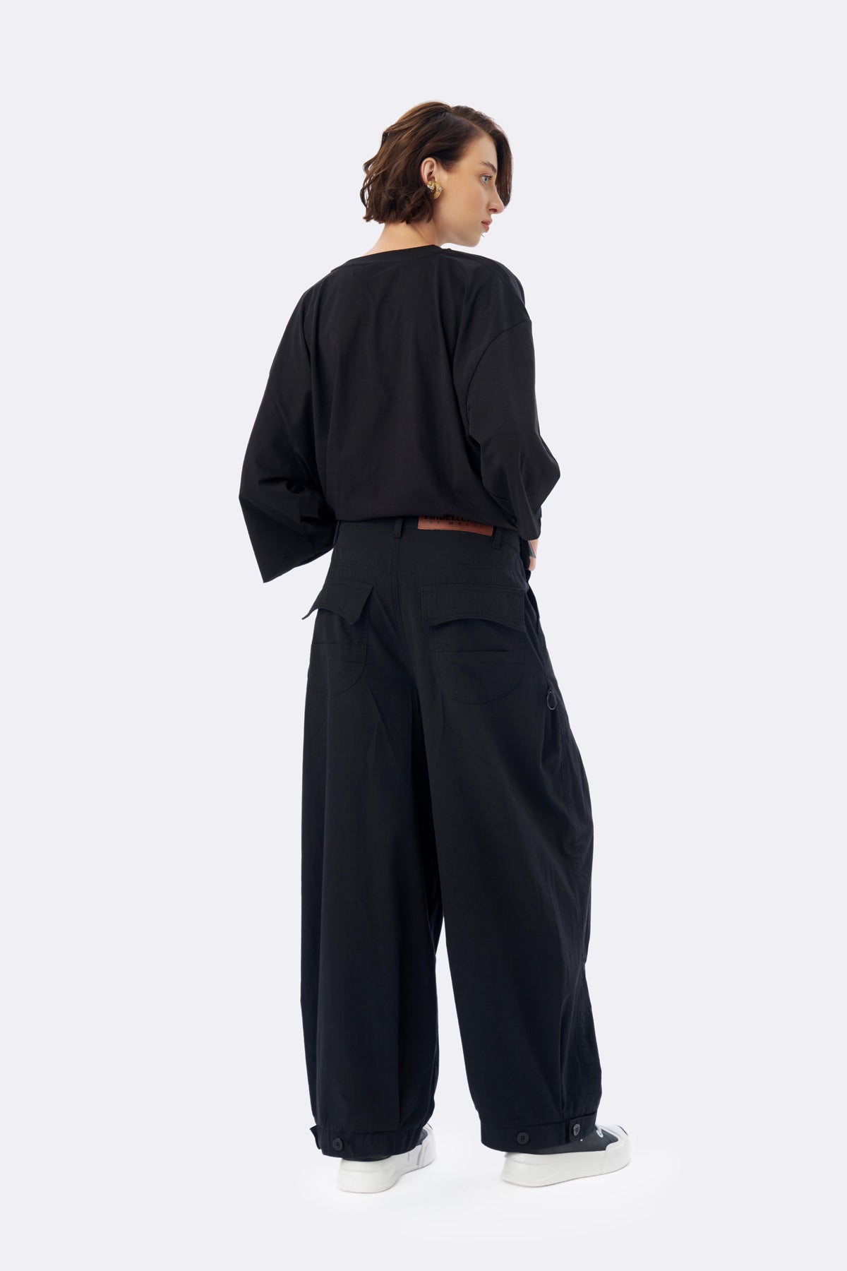 Siyah Pantolon 16000