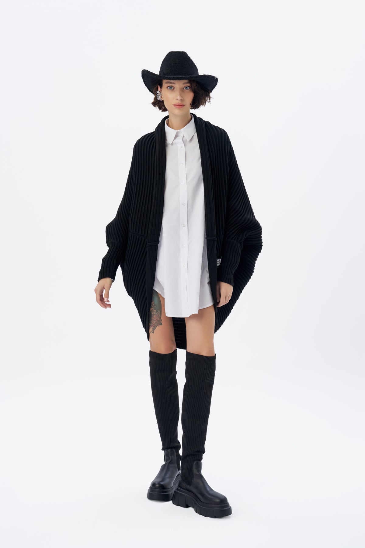 Siyah Hirka 16020