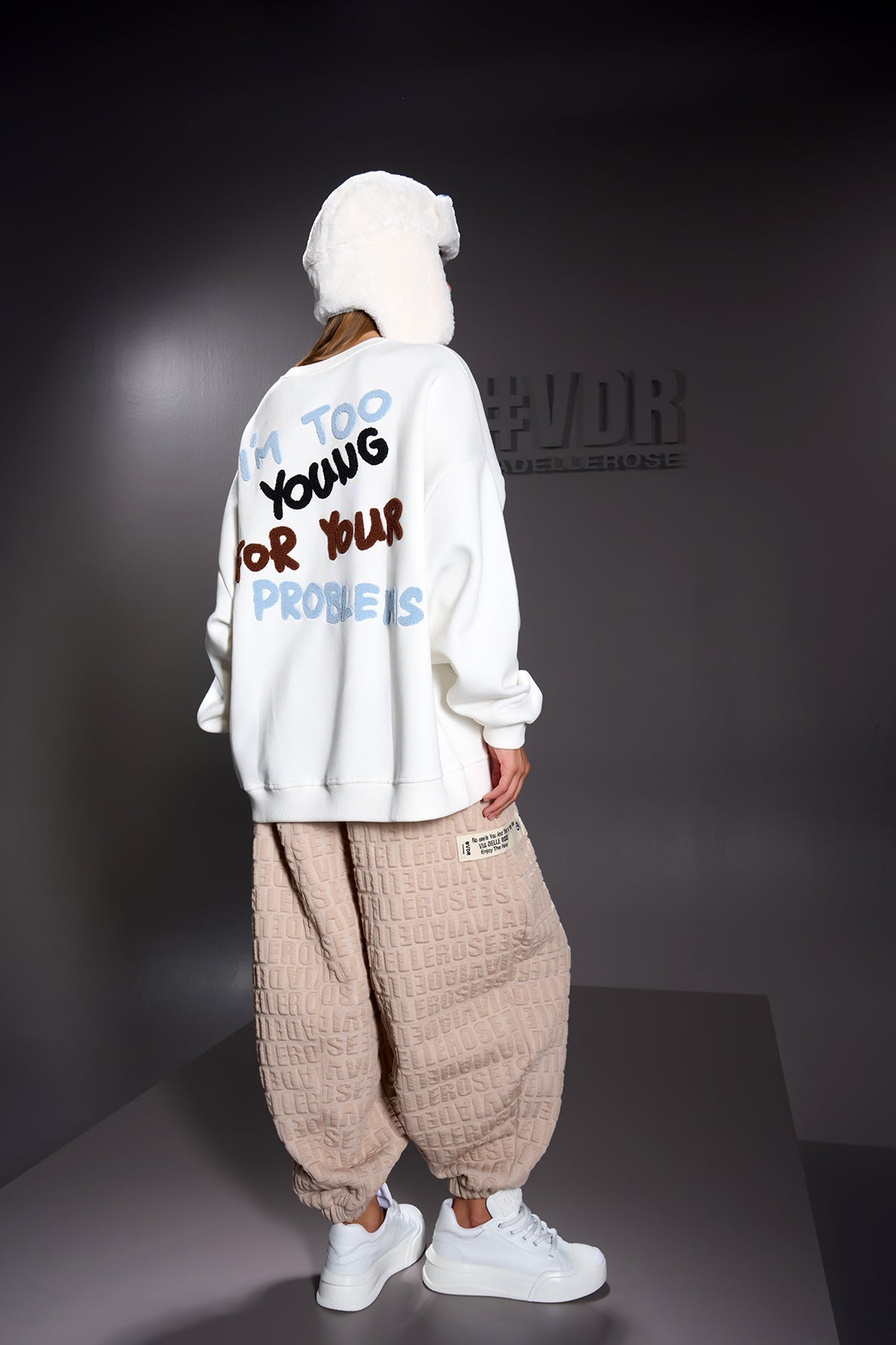 Ekru Sweatshirt 16061