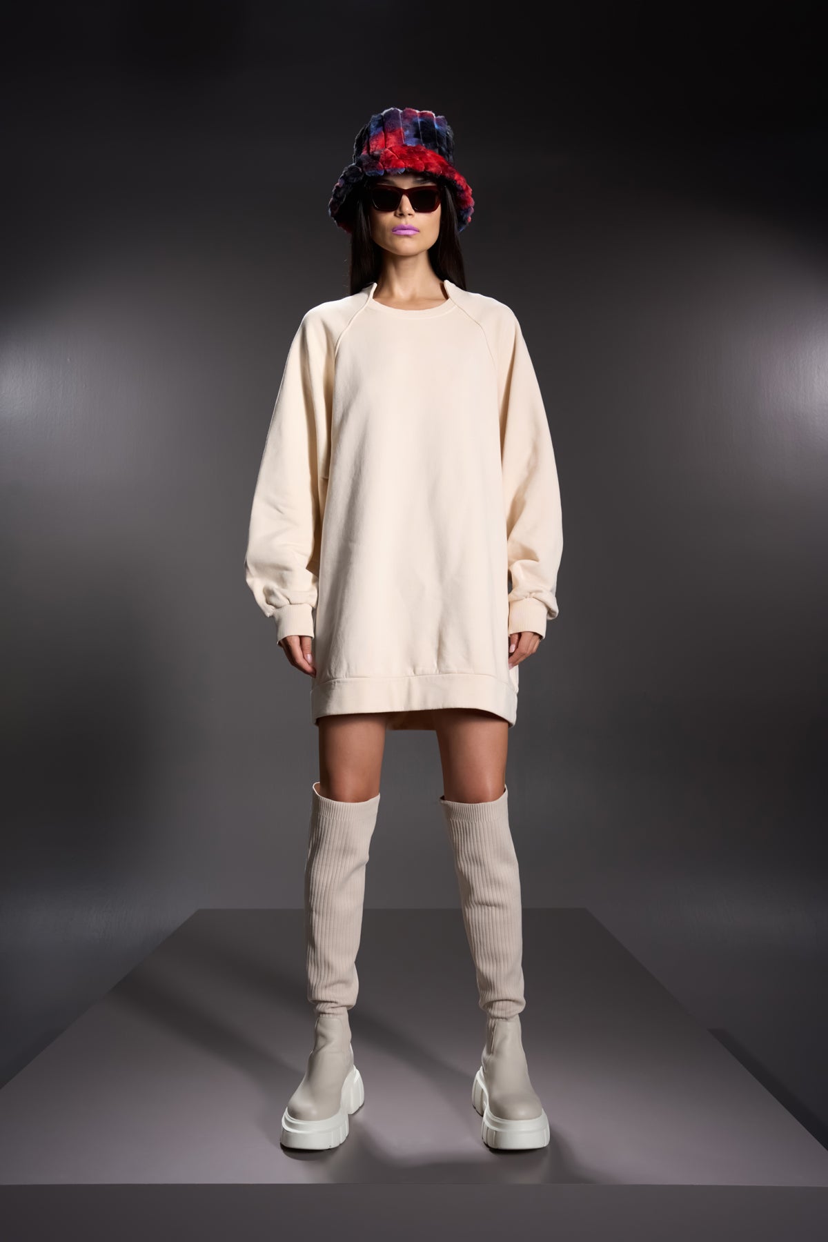 Krem Sweatshirt 16071