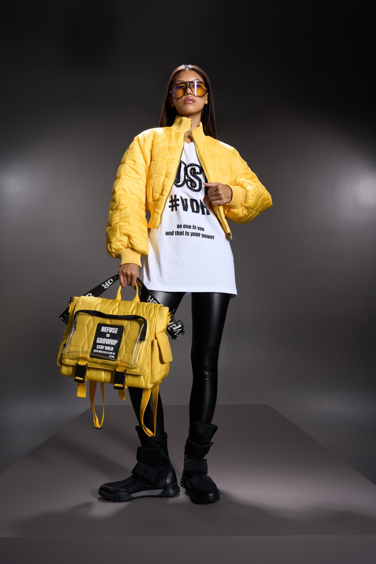 Beyaz T-shirt 16084