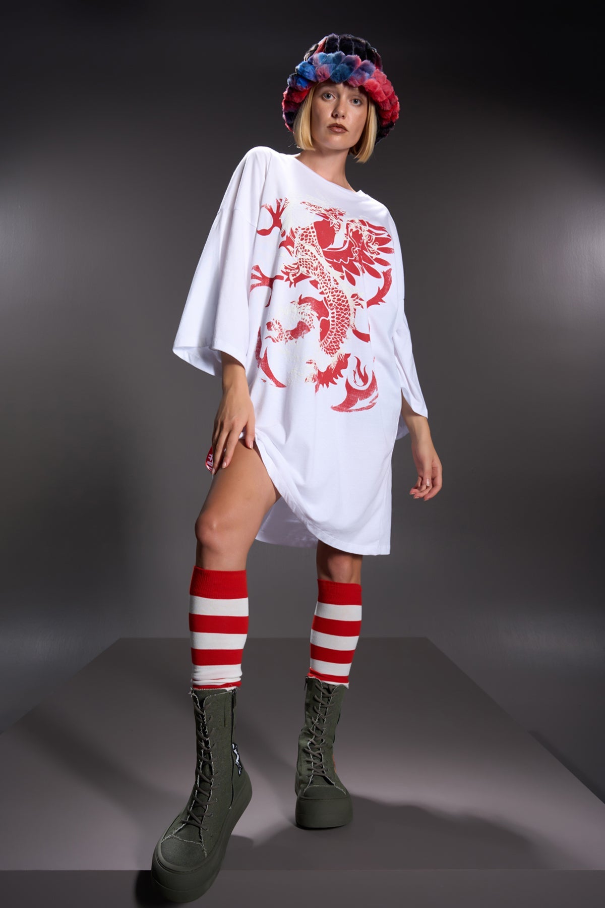 Beyaz T-shirt 16168