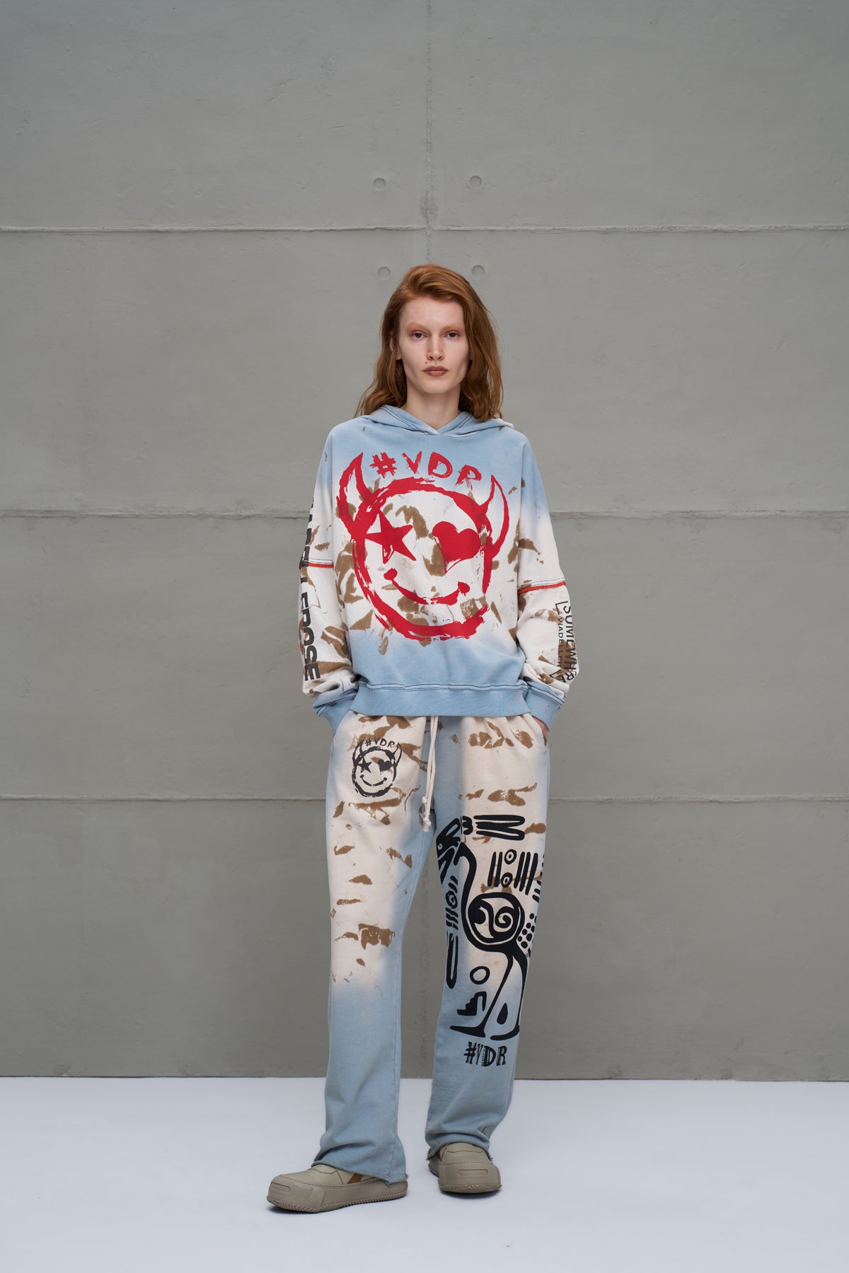 Mavi Bej Eskitme Desenli Oversize Esofman Pantolon 18002