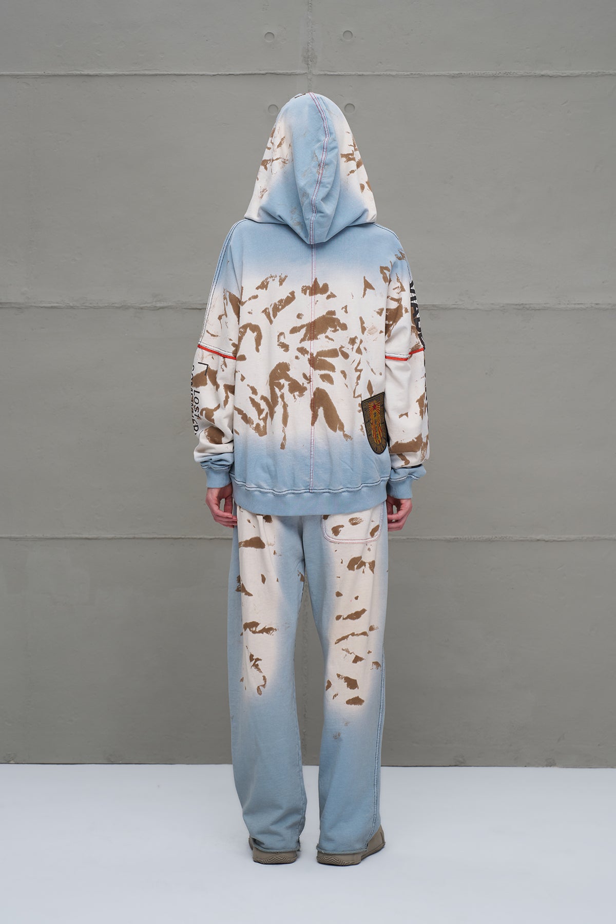 Mavi Bej Eskitme Desenli Oversize Esofman Pantolon 18002