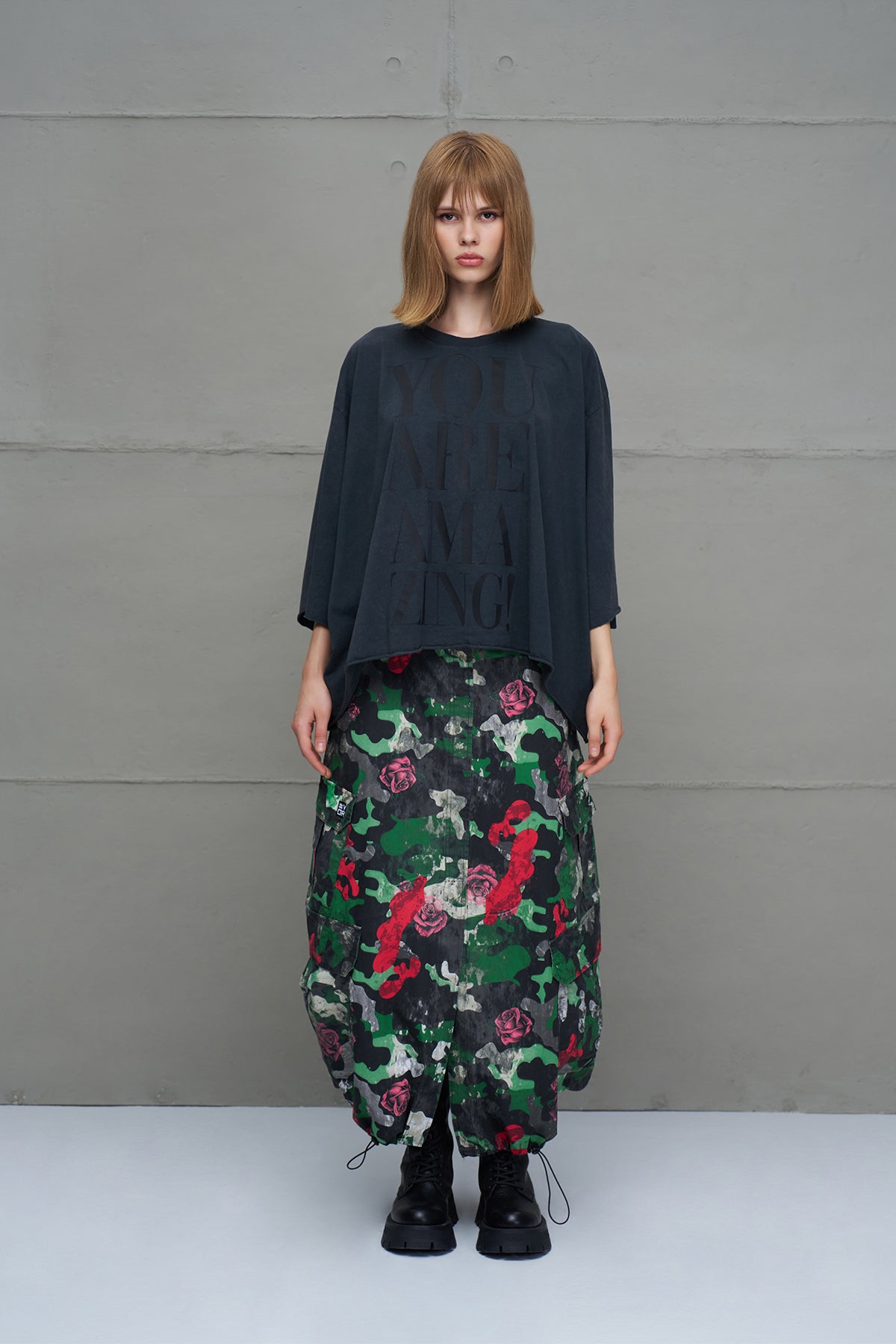 Siyah Sloganli Genis Kesim T-Shirt 18007