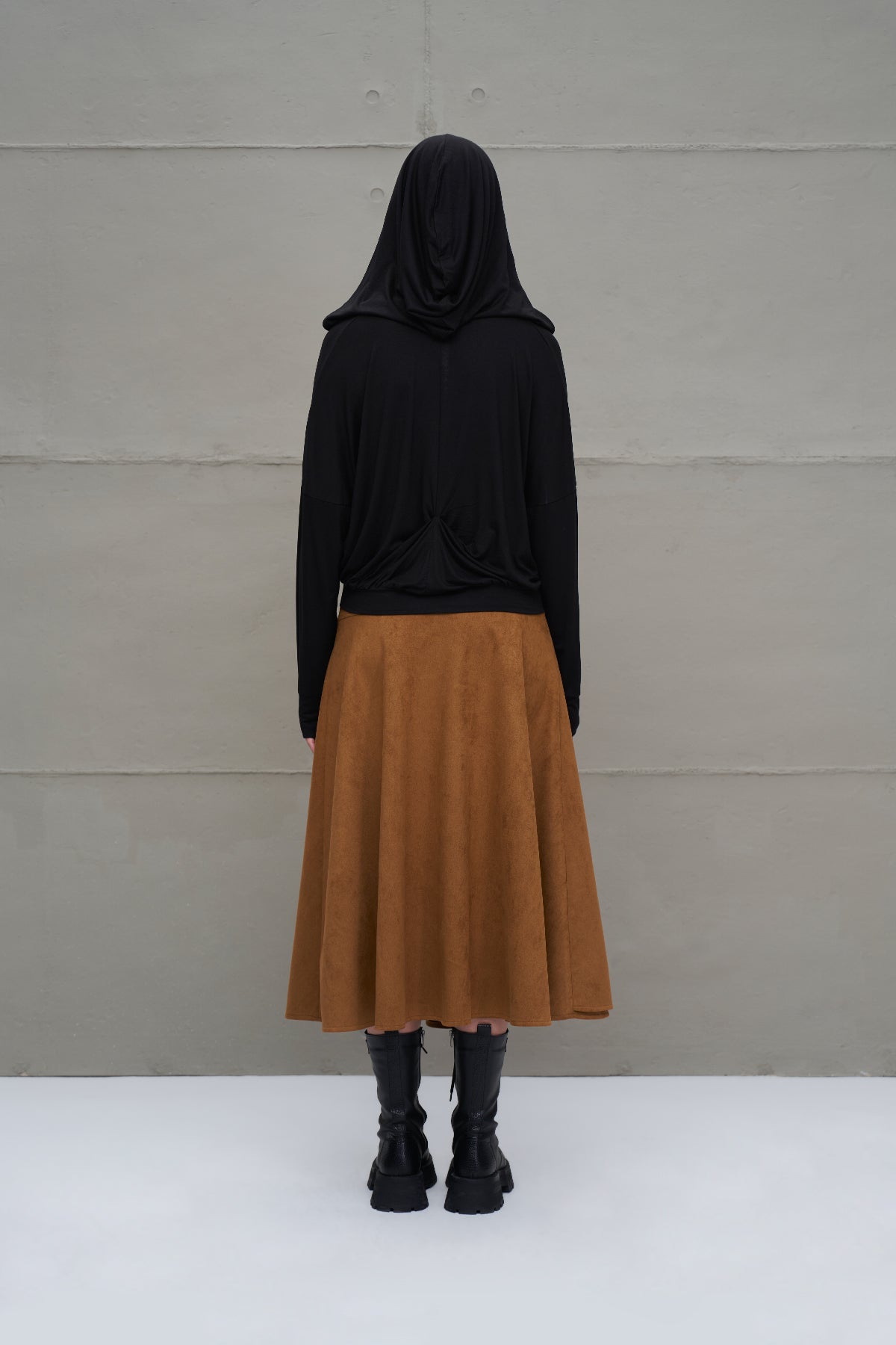 Siyah Kapüsonlu Crop Bluz 18031