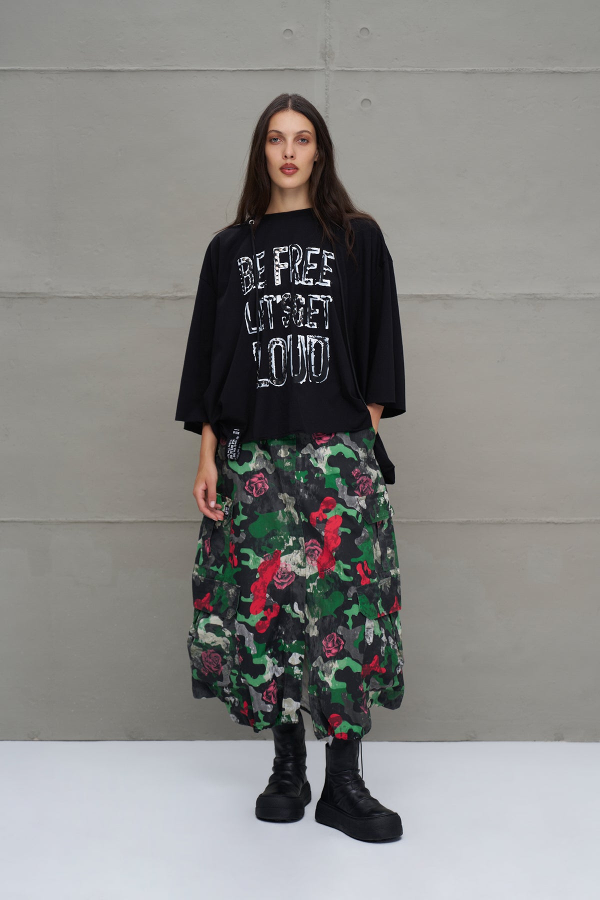 Siyah Asimetrik Oversize Kapüsonlu T-Shirt 18042