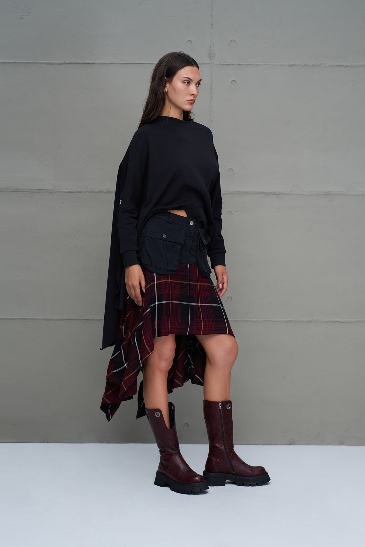 Siyah Asimetrik Oversize Sweatshirt 18046