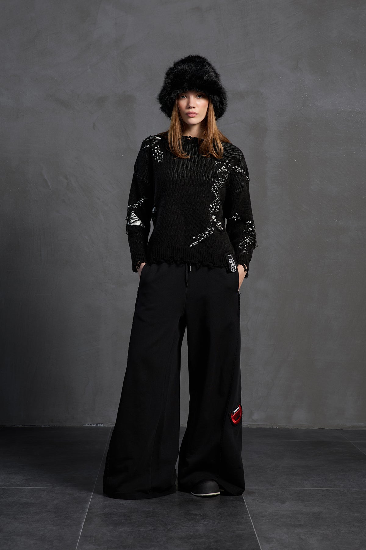 Siyah Ekru Oversize Triko Kazak 18051