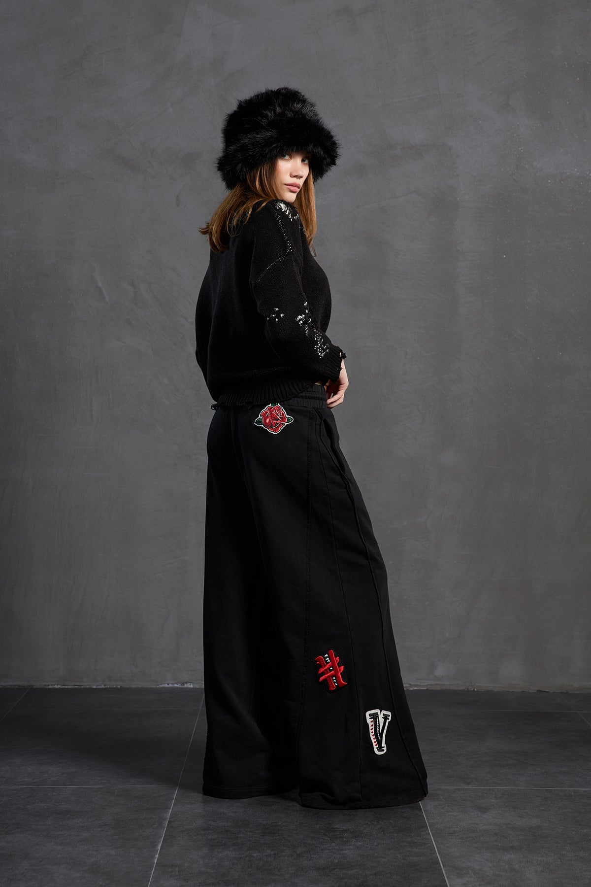 Siyah Ekru Oversize Triko Kazak 18051