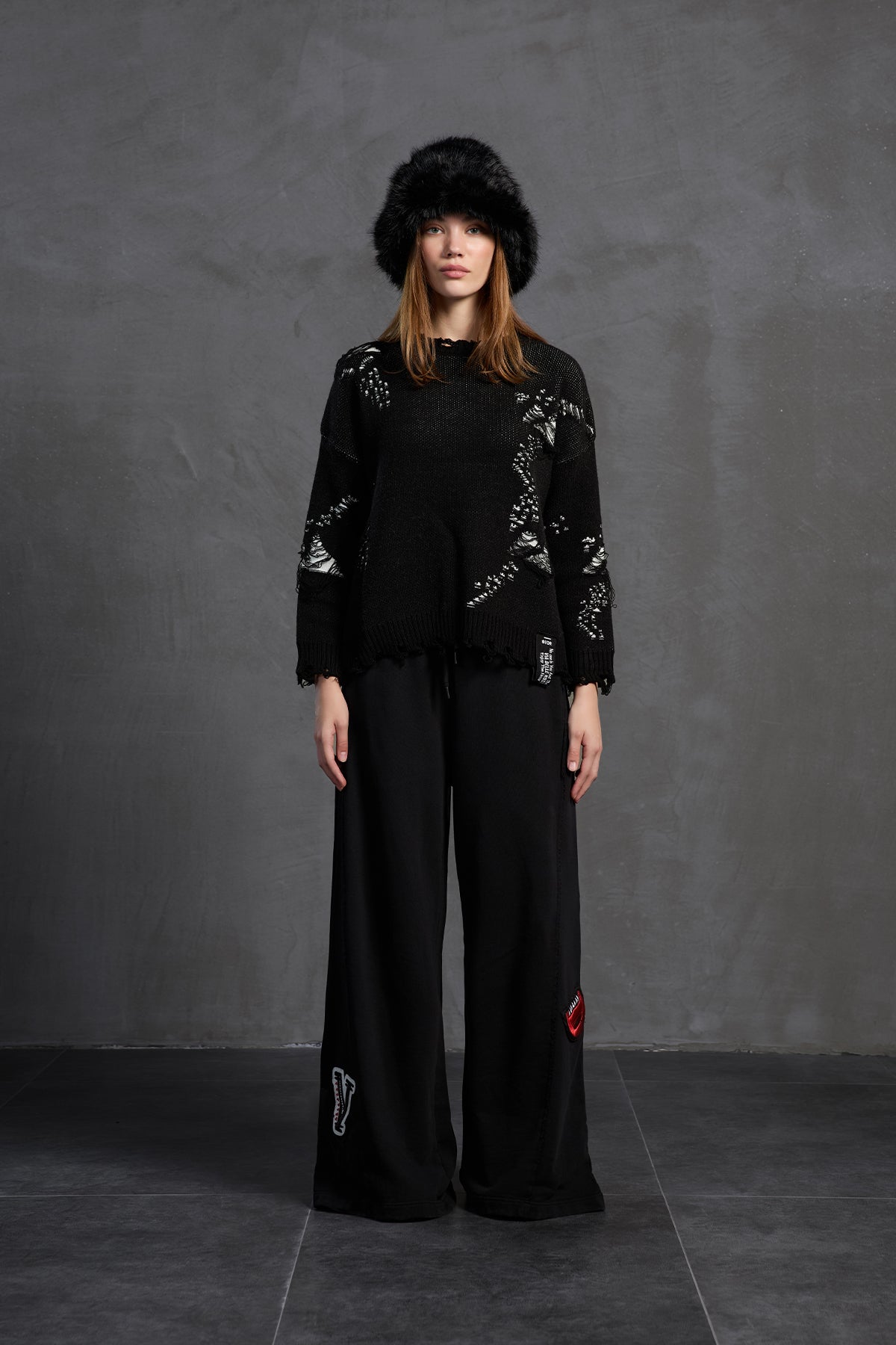 Siyah Ekru Oversize Triko Kazak 18051