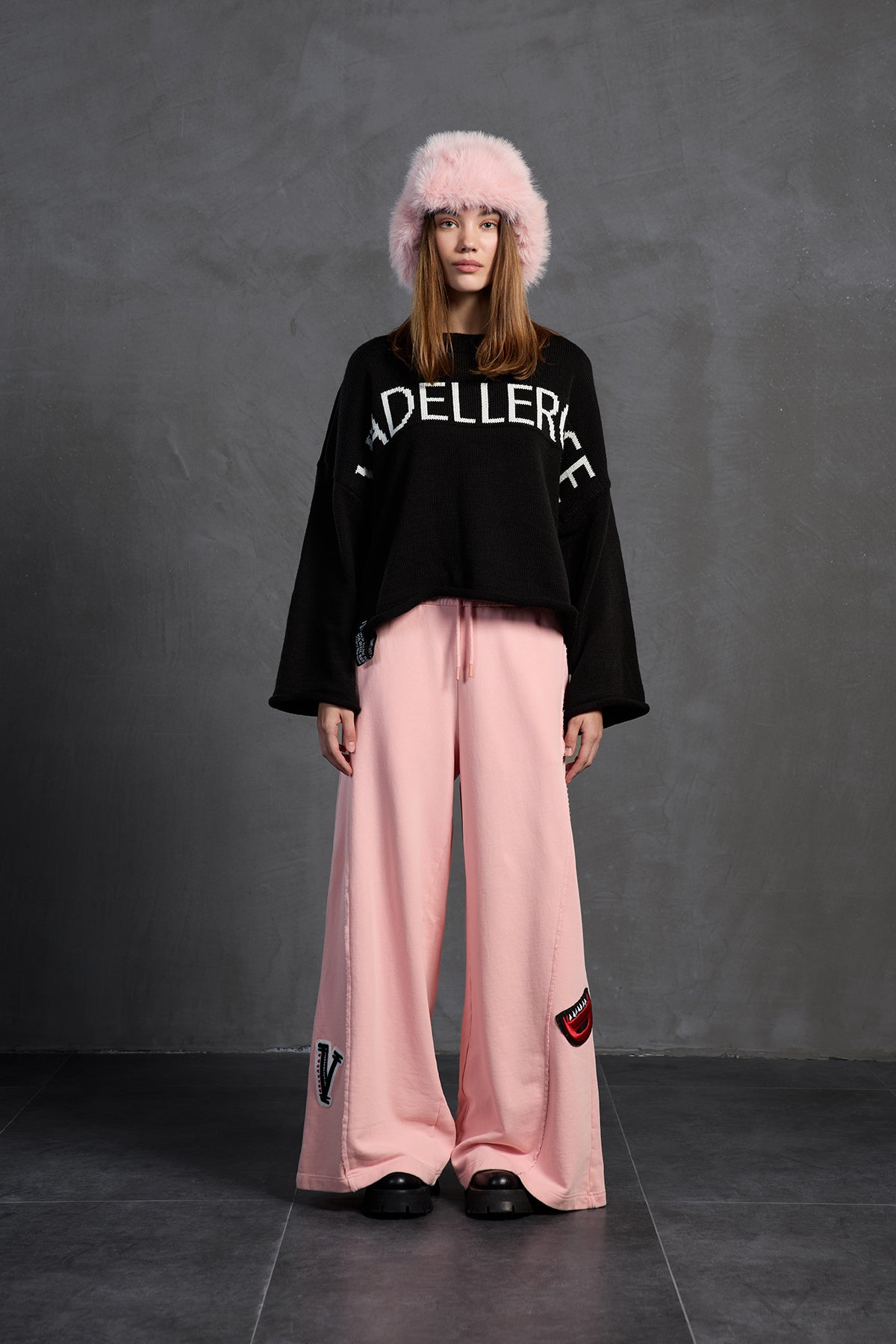 Siyah Baskili Oversize Kazak 18057