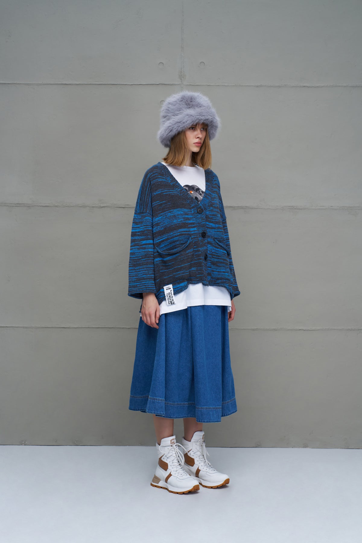 Antrasit Mavi Sloganli Oversize Triko Hirka 18062