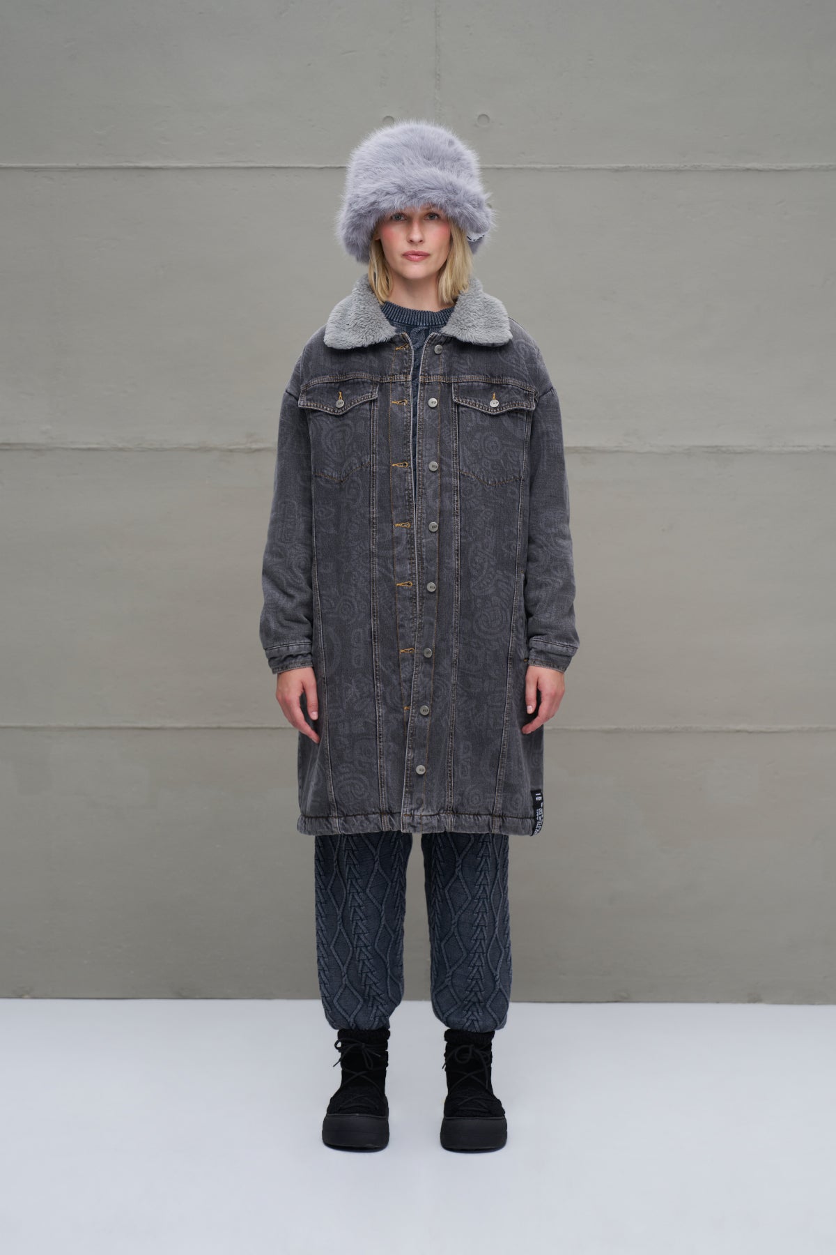 Antrasit Kürk Görünümlü Uzun Denim Ceket 18098