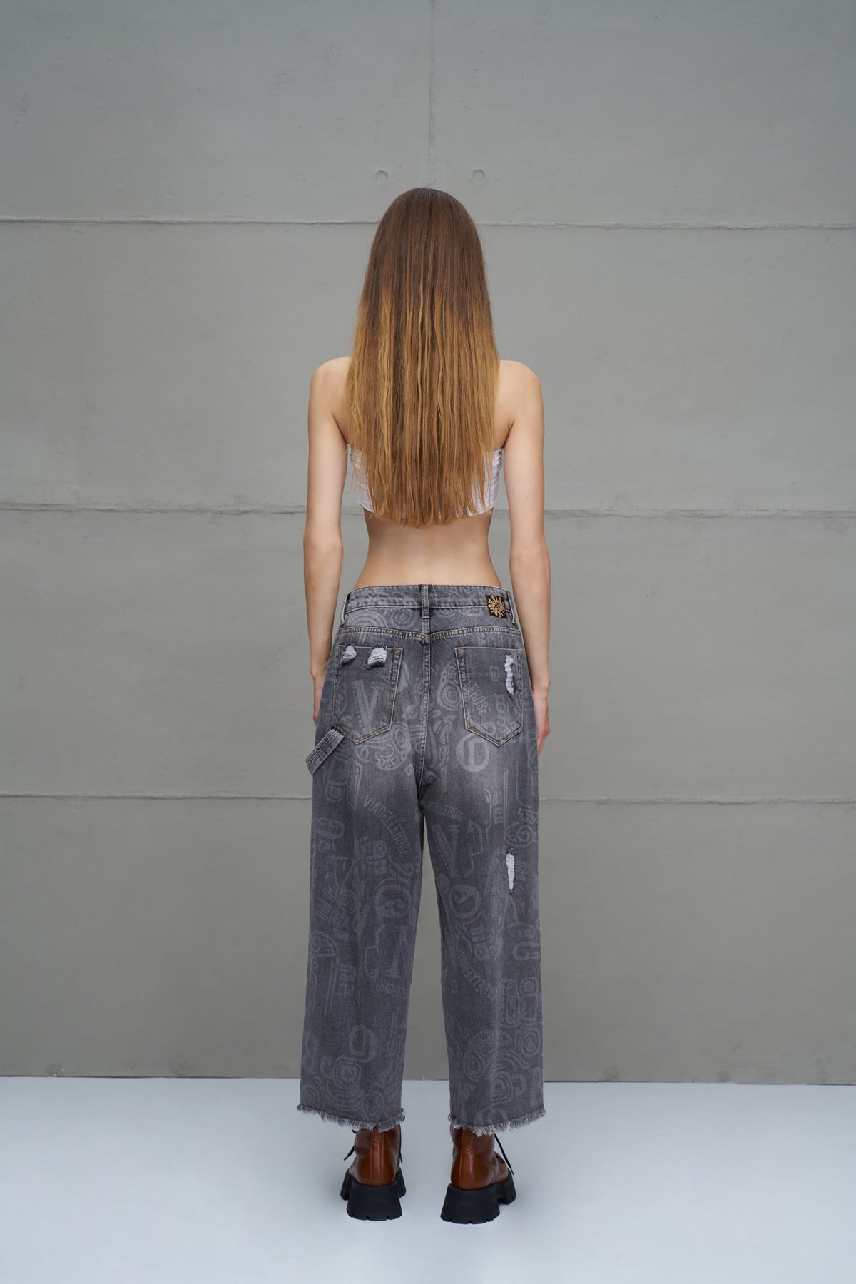 Gri Yirtik Efektli Oversize Denim Pantolon 18099