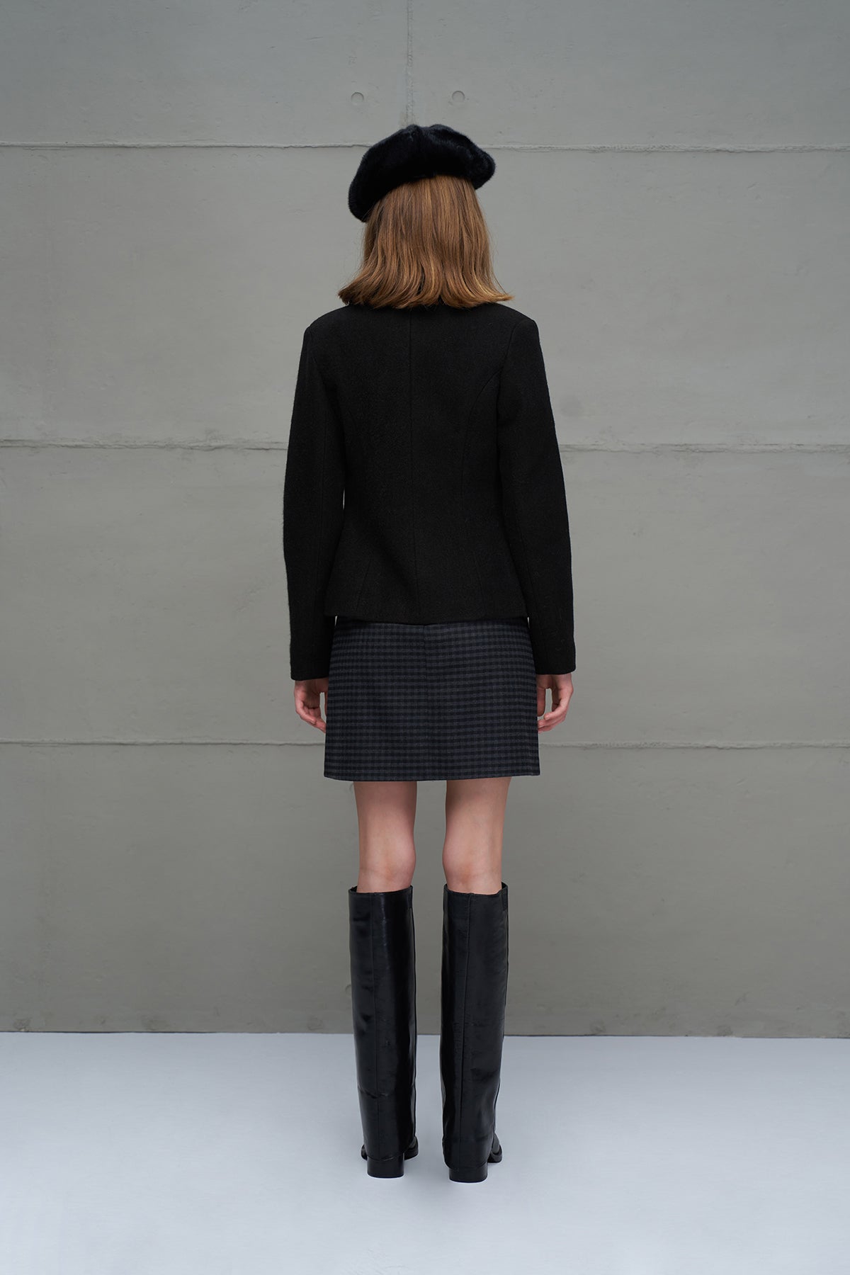 Siyah Dügmeli Kase Ceket 18110