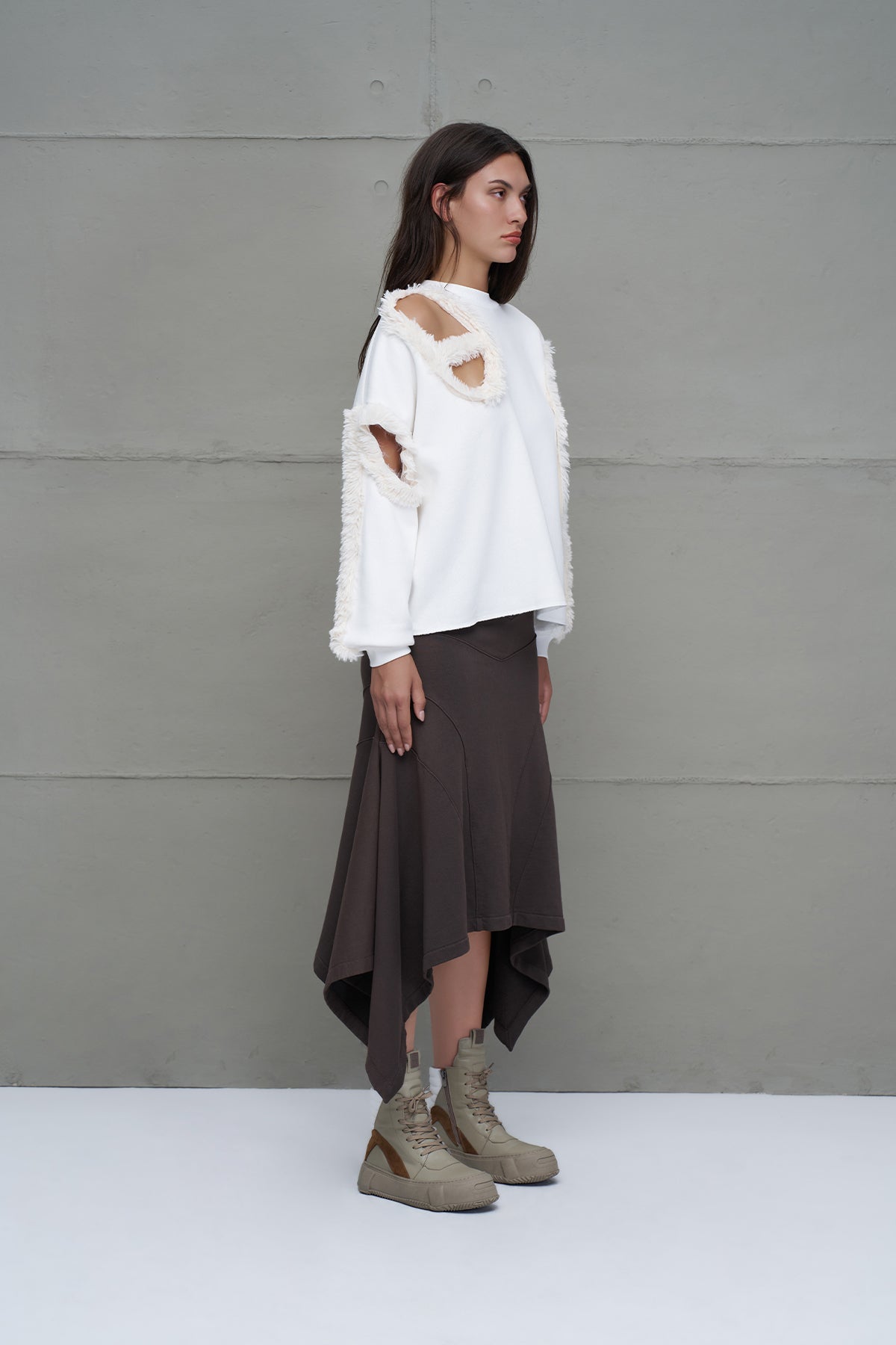 Ekru Kürk Görünümlü Oversize Sweatshirt 18150