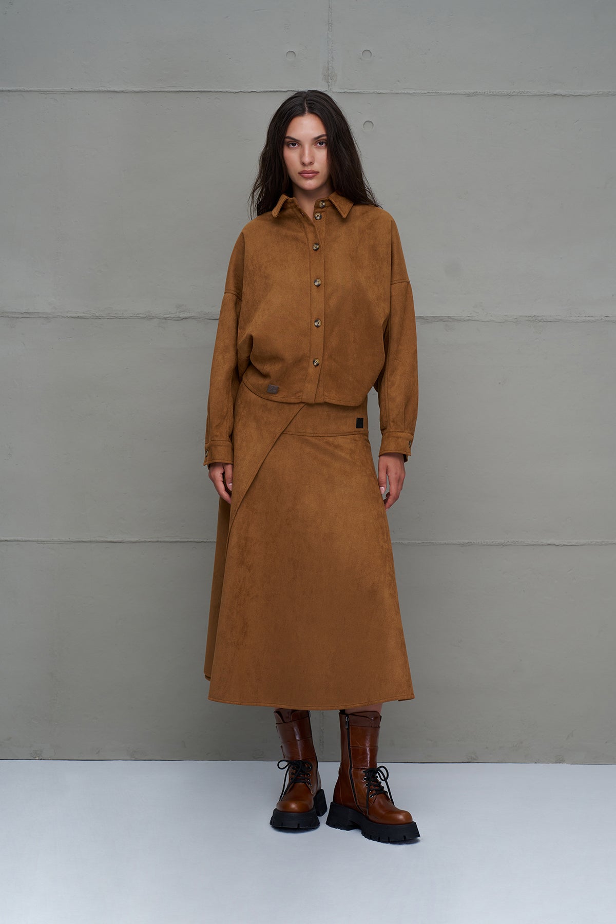 Kahverengi Genis Kollu Gömlek 18207