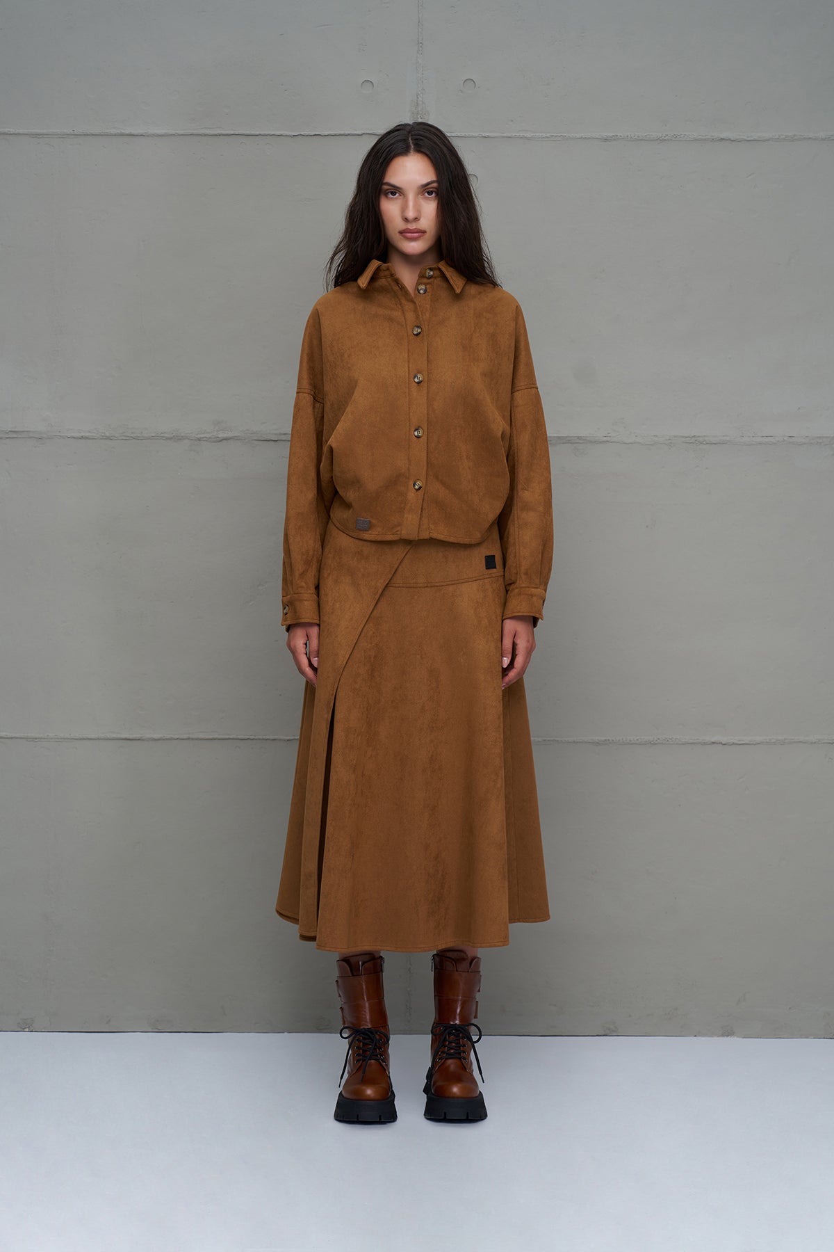 Kahverengi Genis Kollu Gömlek 18207