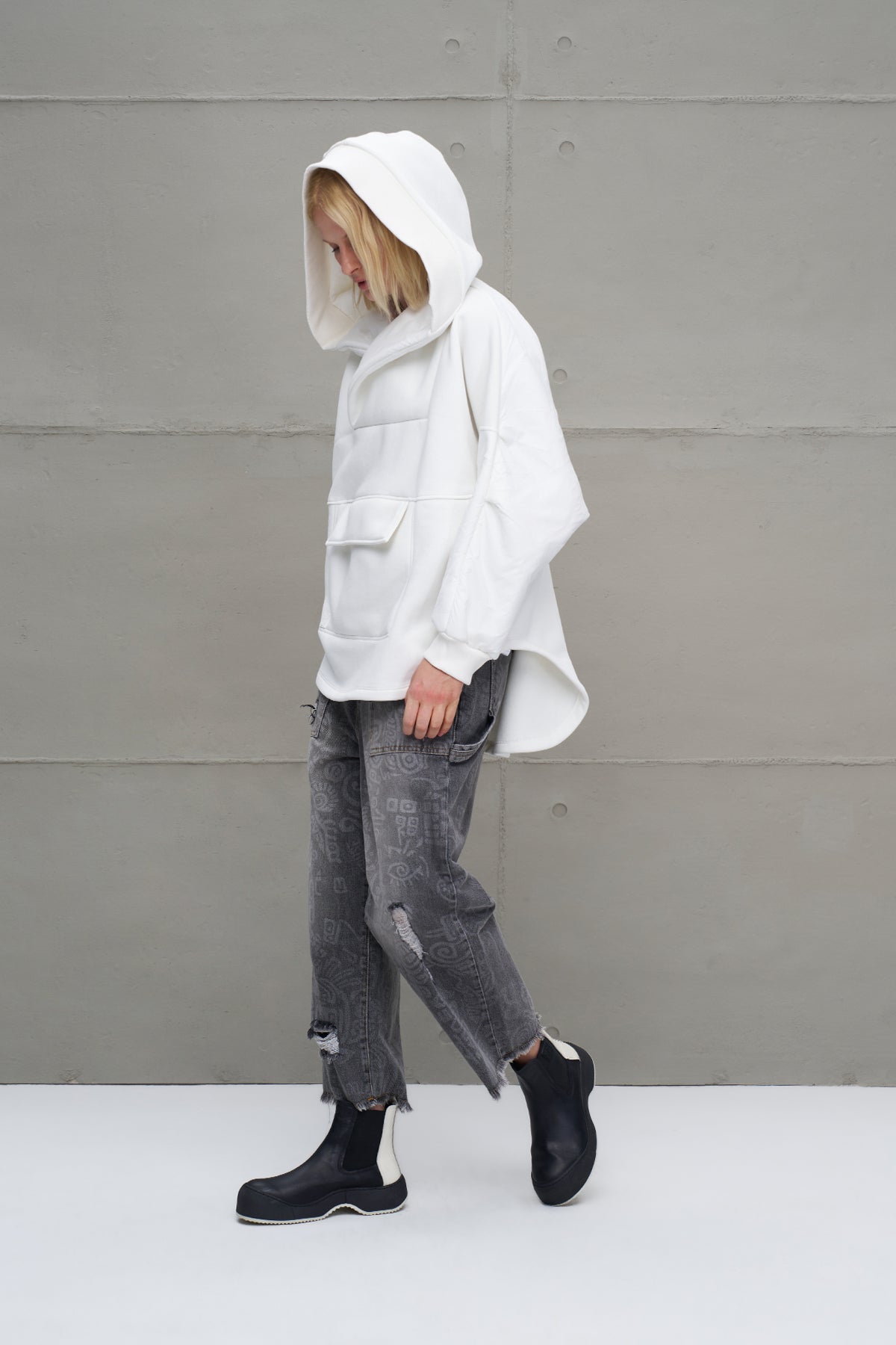 Ekru Kapüsonlu Oversize Sweatshirt 18242