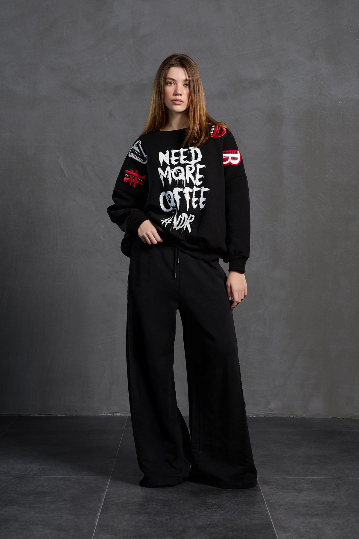 Siyah Sloganli Oversize Sweatshirt 18262