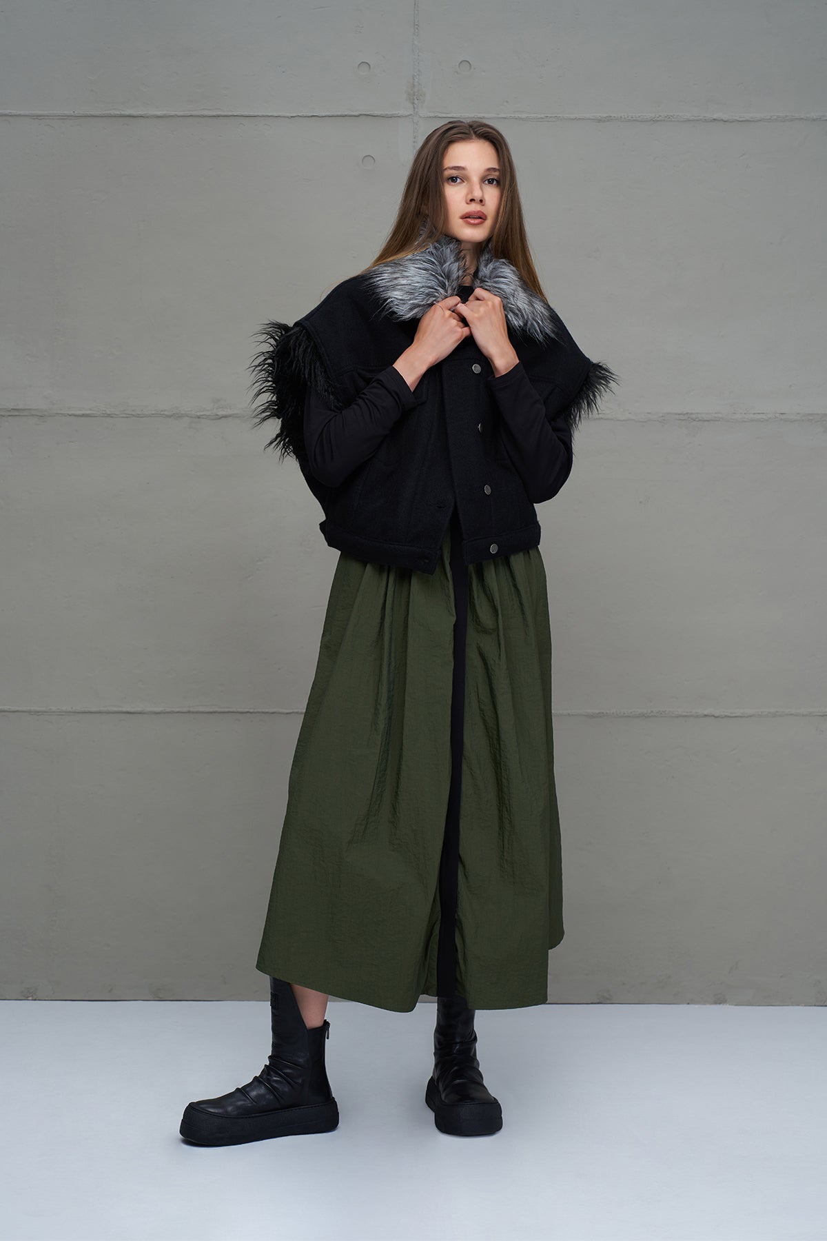 Siyah Yesil Fermuarli Drapeli Uzun Elbise 18273