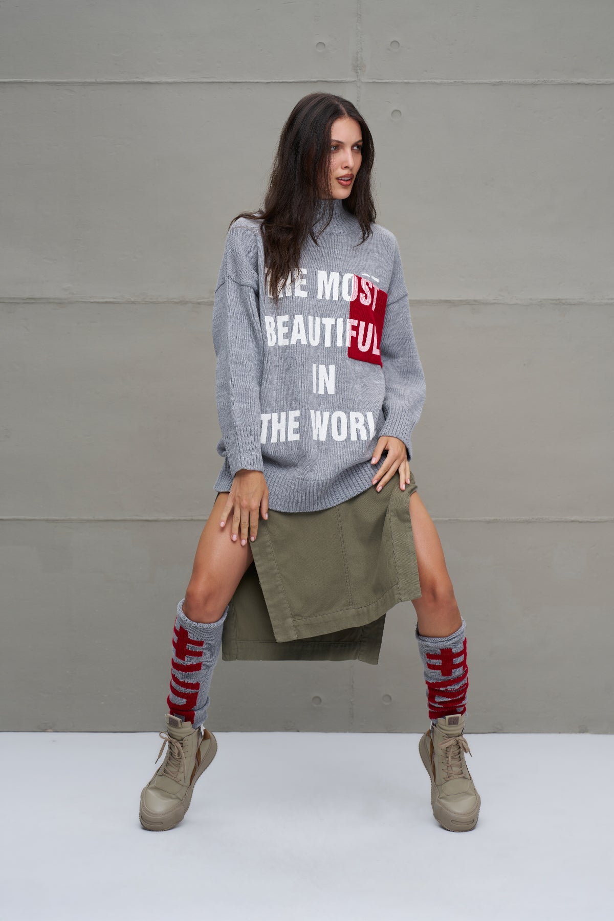 Gri Melanj Kırmızı Logo Detaylı Triko Kolluk 18287