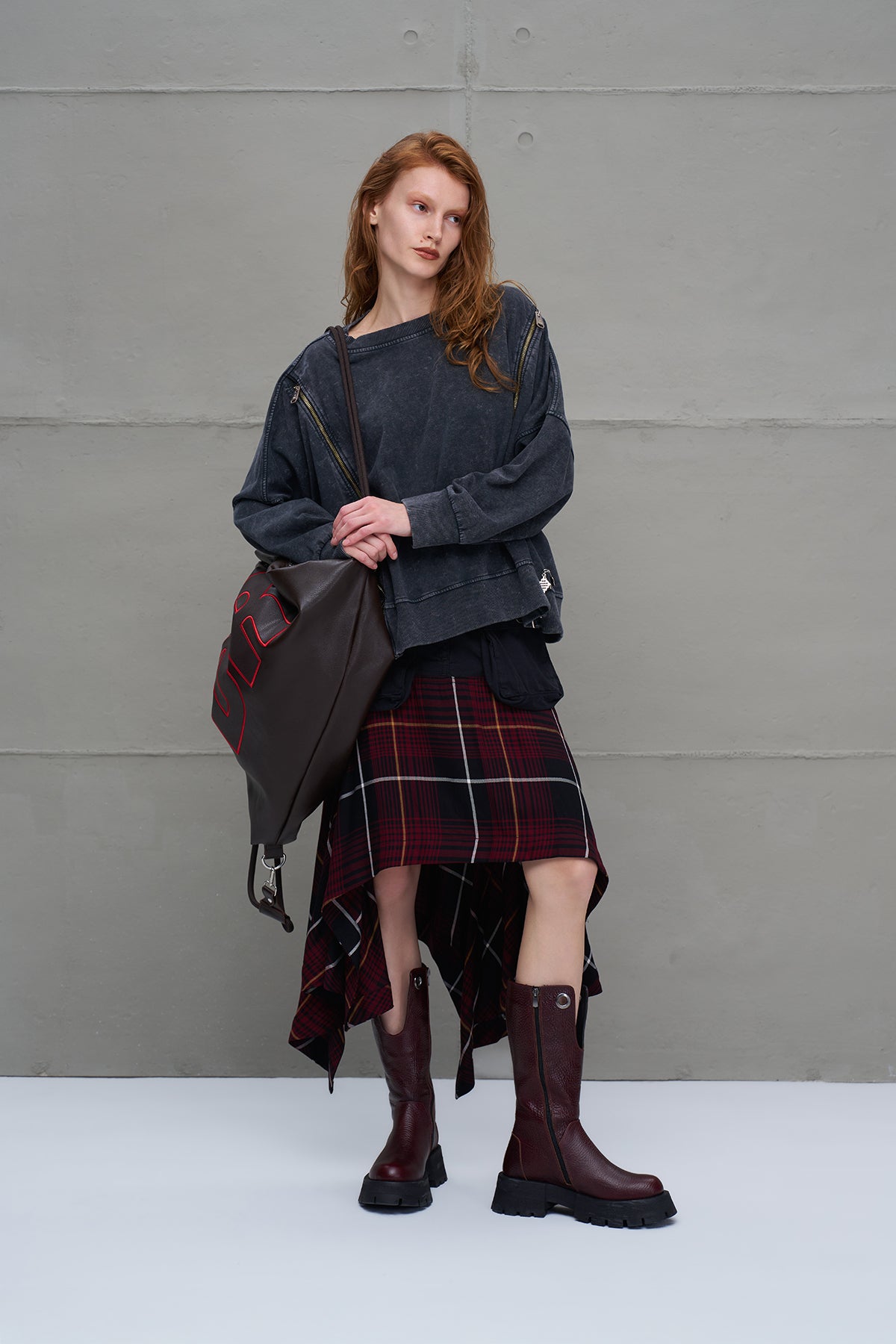 Siyah Bordo Ekoseli Asimetrik Midi Etek 18292