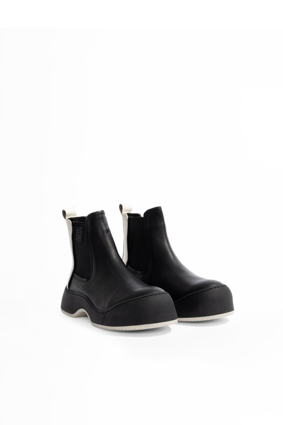 Siyah Bilekte Deri Bot Wag