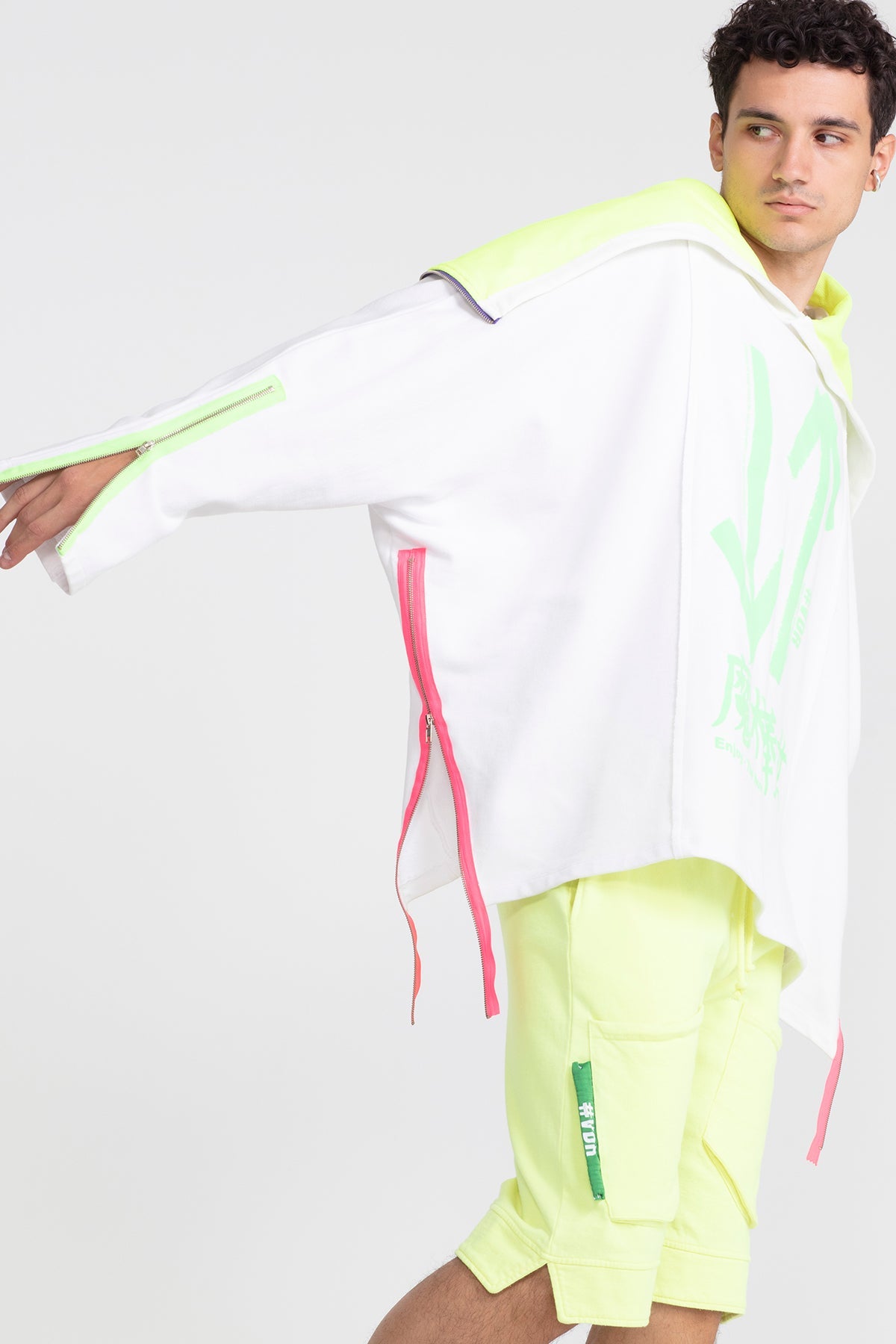 Beyaz Sweatshirt 1010