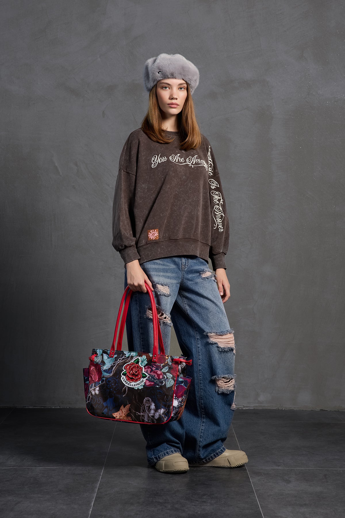 Çok Renkli Cepli Çanta Bona