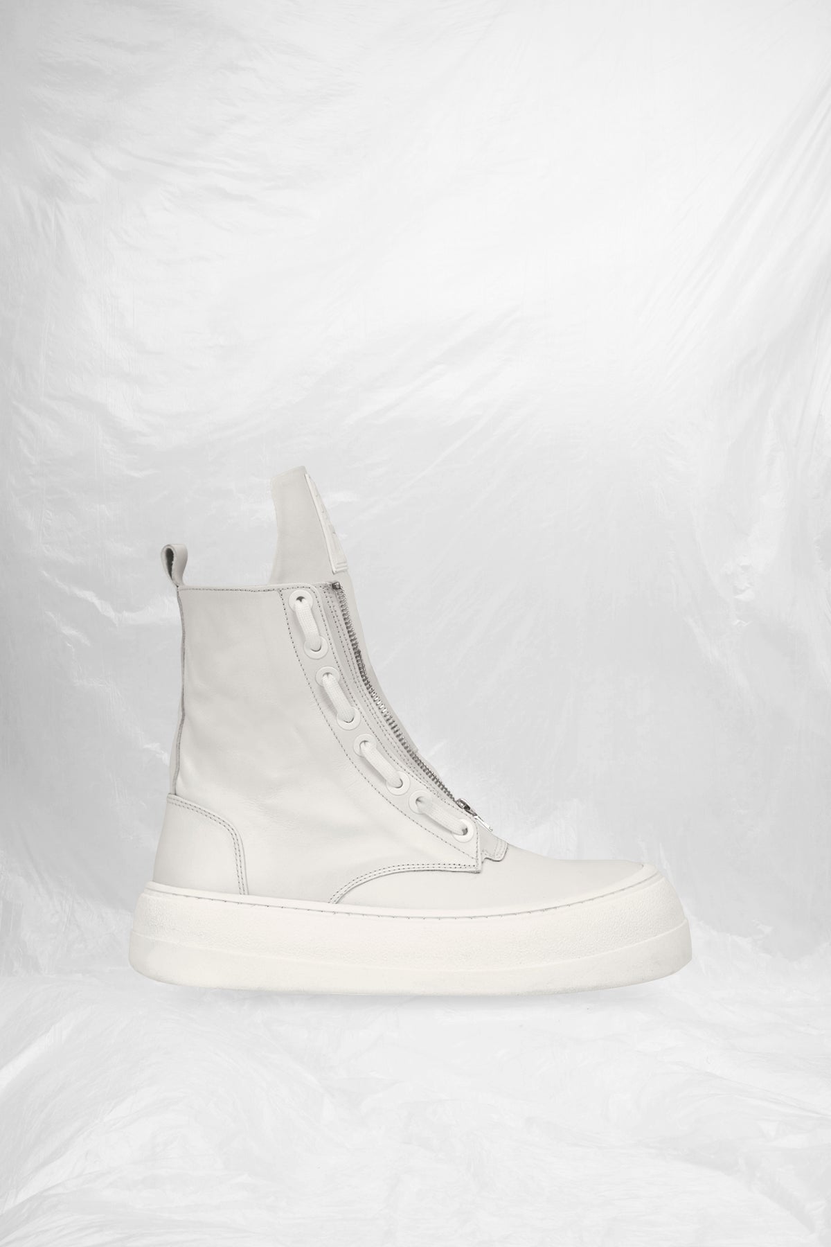 Ekru  Bot Bota1