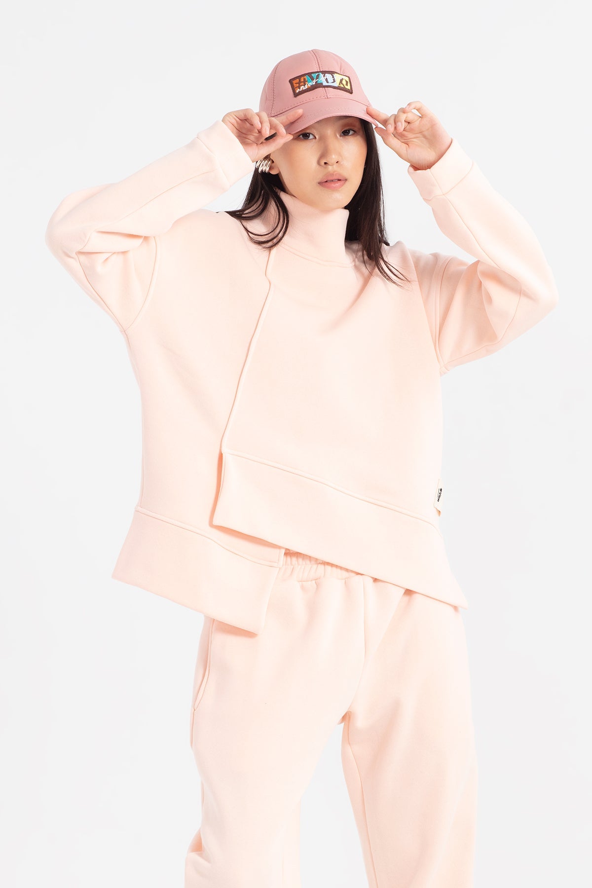 Pembe  Sapka Danish