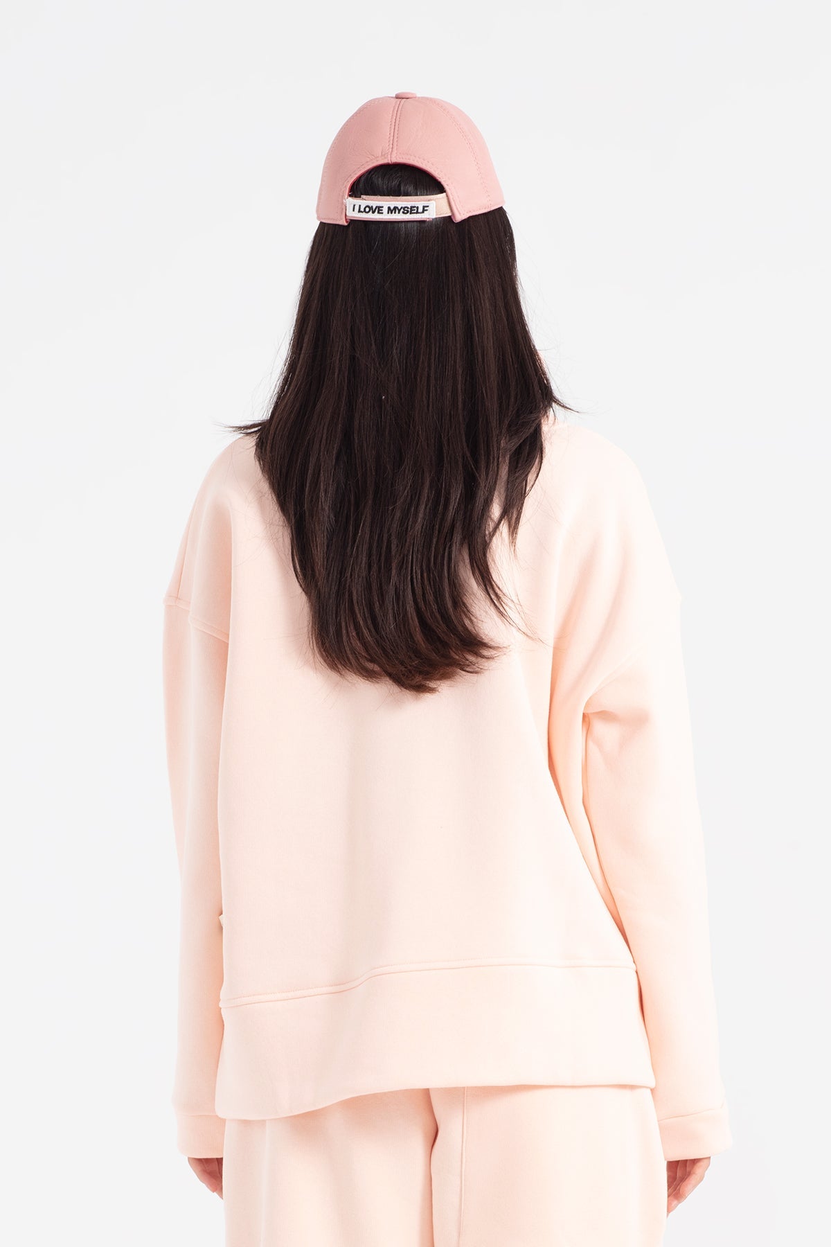 Pembe  Sapka Danish