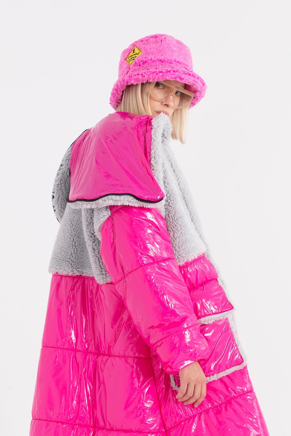 Pembe  Sapka Liegi